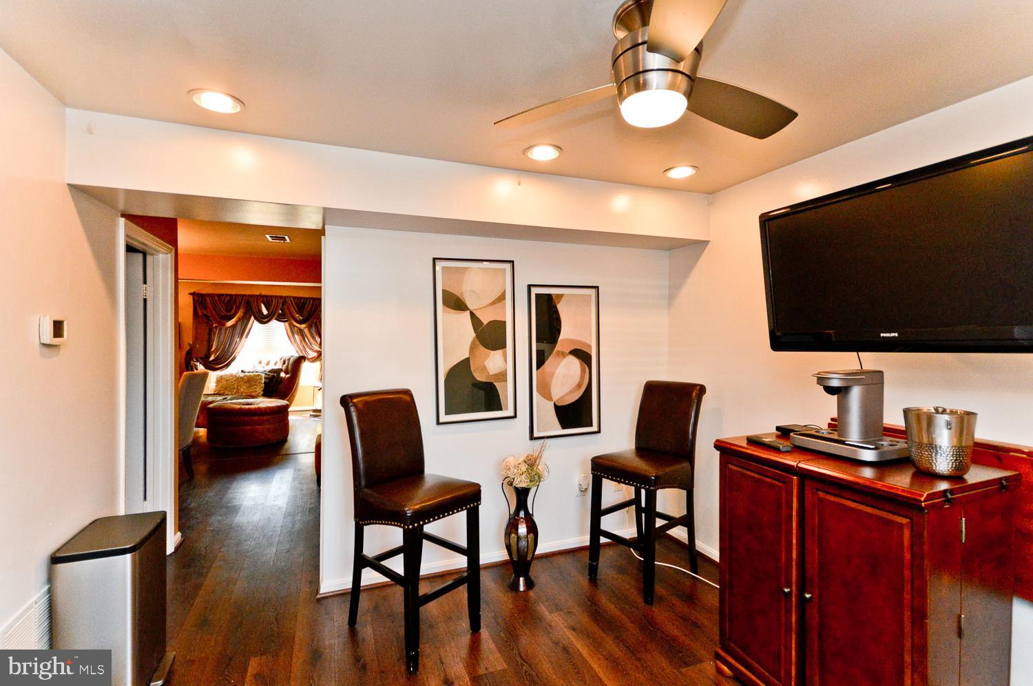 LANCASTER / WESTLAKE VILLAGE - Residential