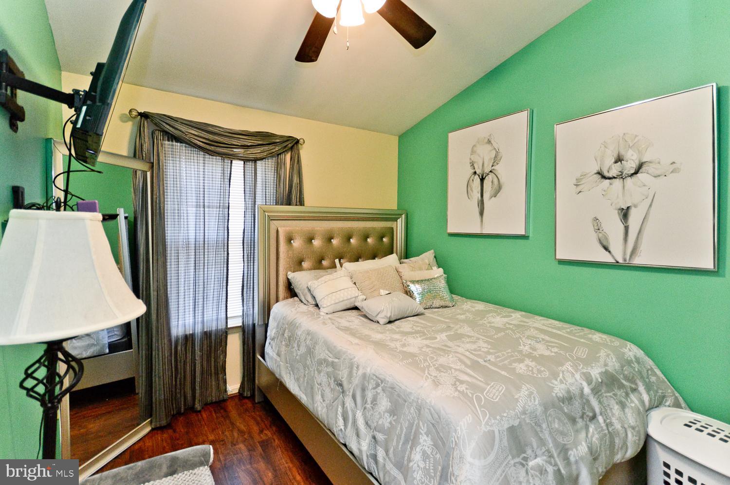 LANCASTER / WESTLAKE VILLAGE - Residential