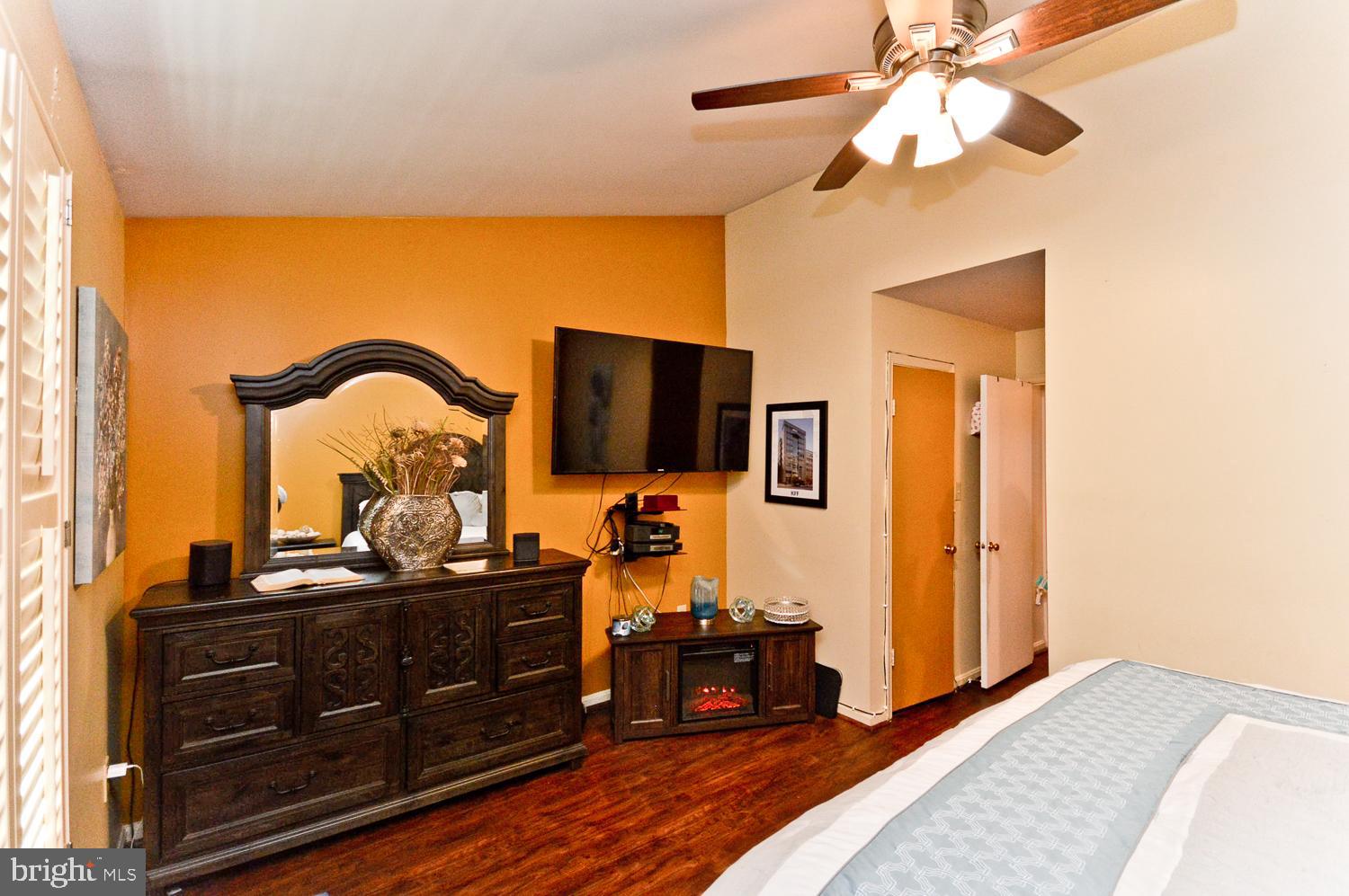 LANCASTER / WESTLAKE VILLAGE - Residential