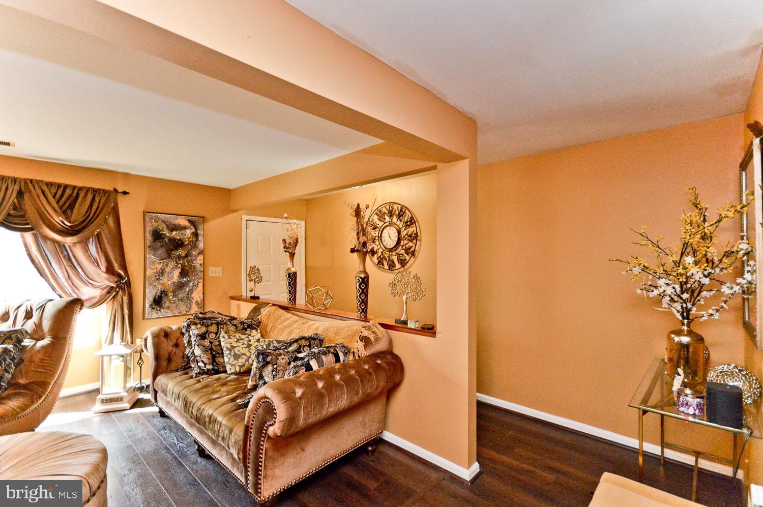 LANCASTER / WESTLAKE VILLAGE - Residential