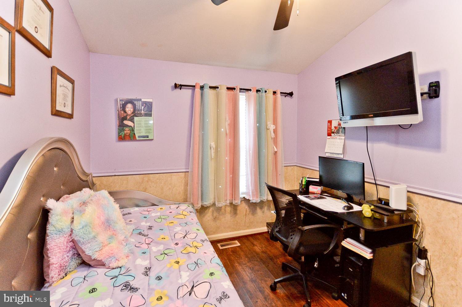 LANCASTER / WESTLAKE VILLAGE - Residential