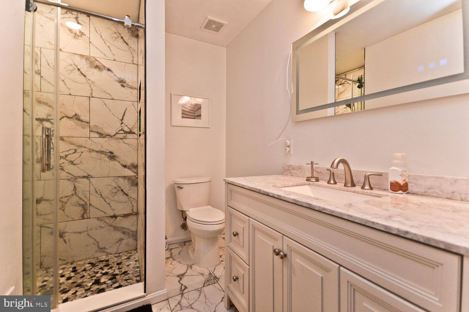 LANCASTER / WESTLAKE VILLAGE - Residential