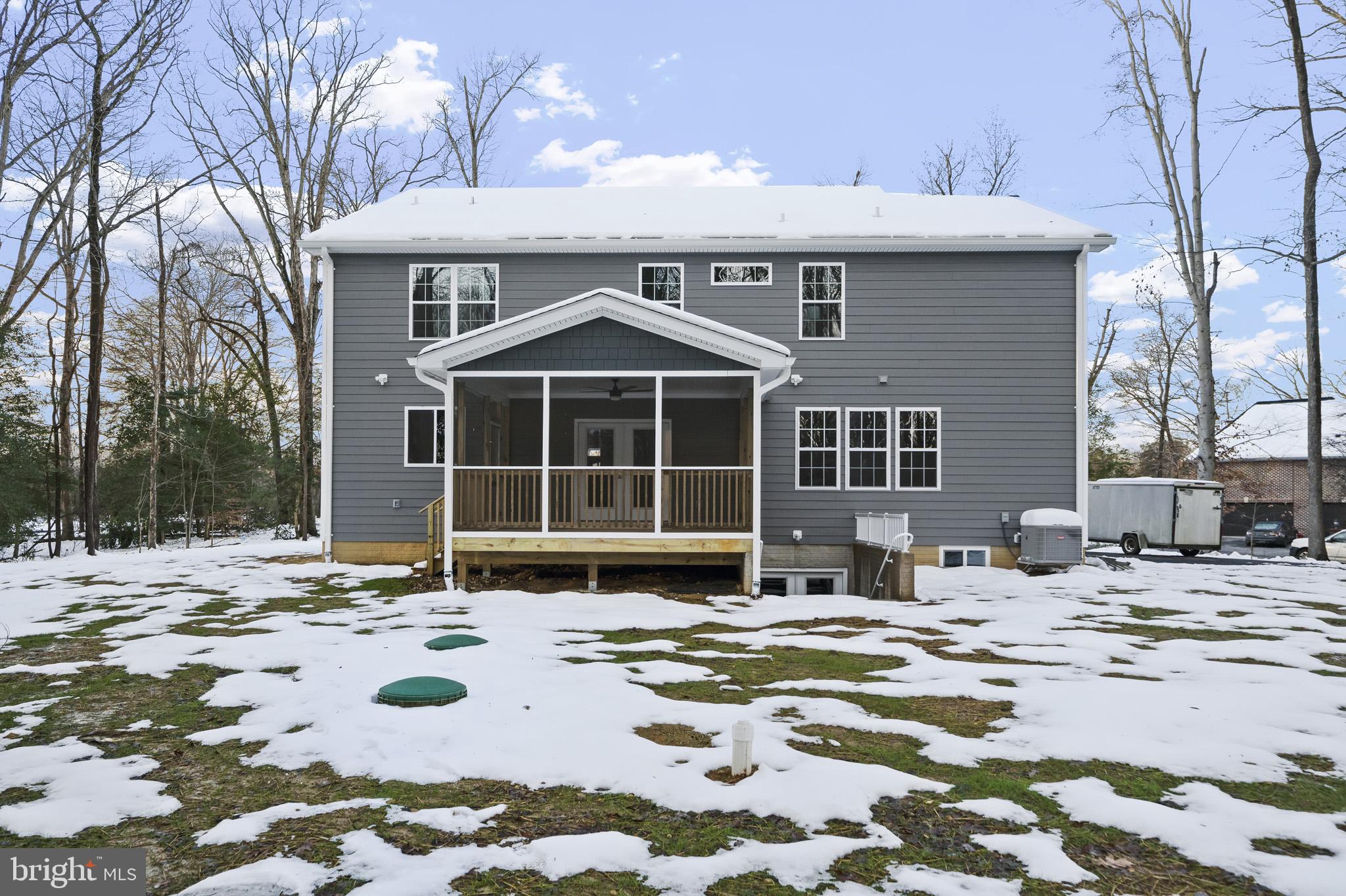 CAERNARVON WOODS - Residential