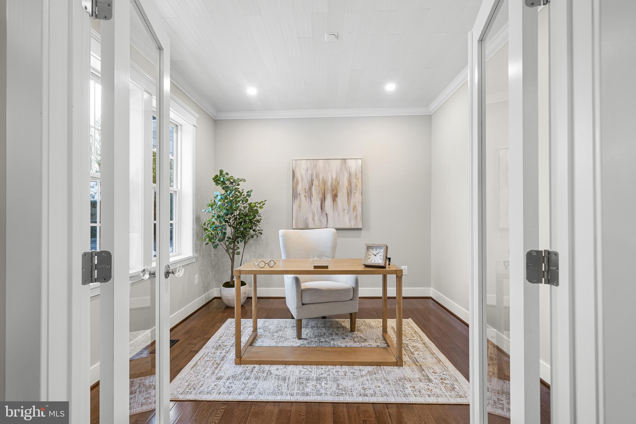 CAERNARVON WOODS - Residential