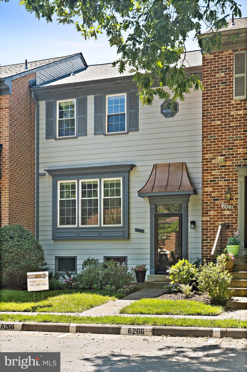 2827 KELLY SQUARE