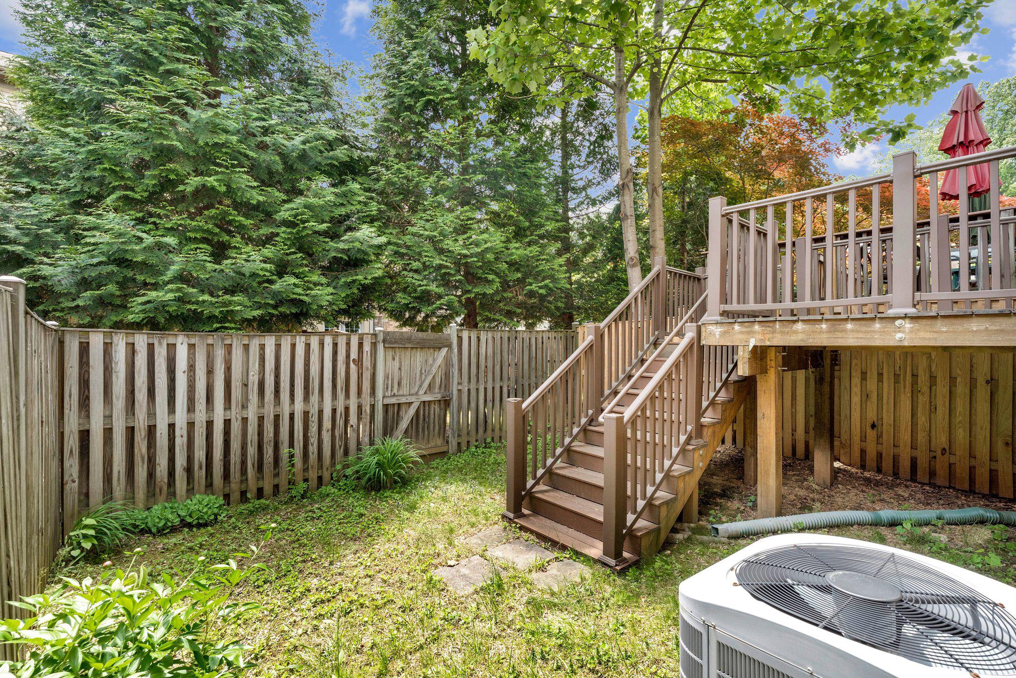 COUNTRY CREEK - Residential