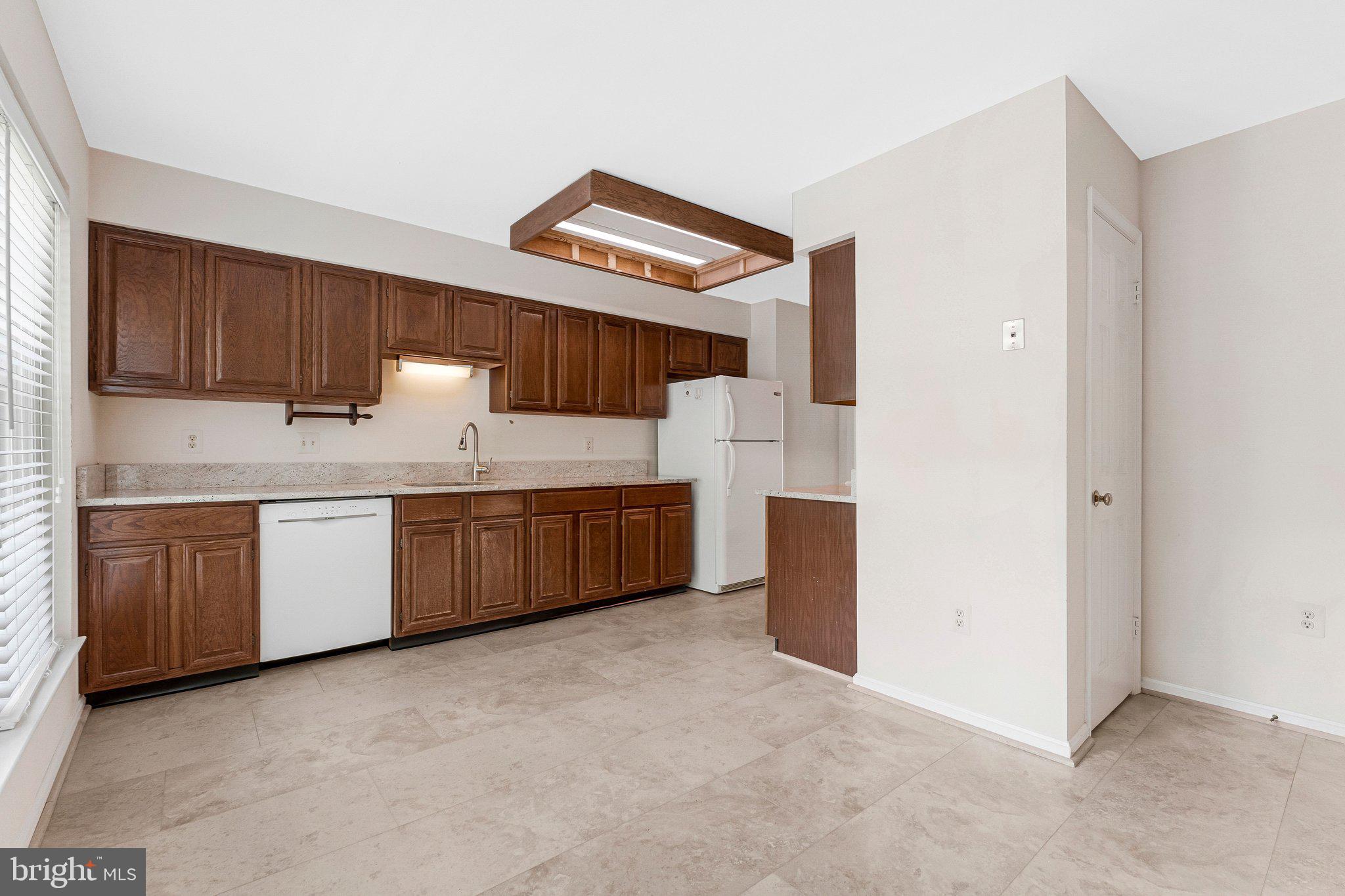 COUNTRY CREEK - Residential