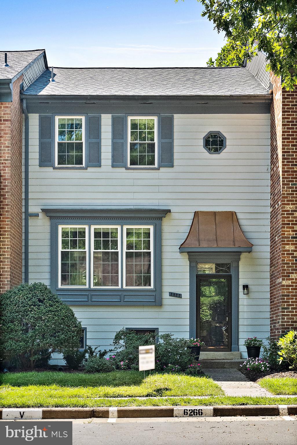 2827 KELLY SQUARE