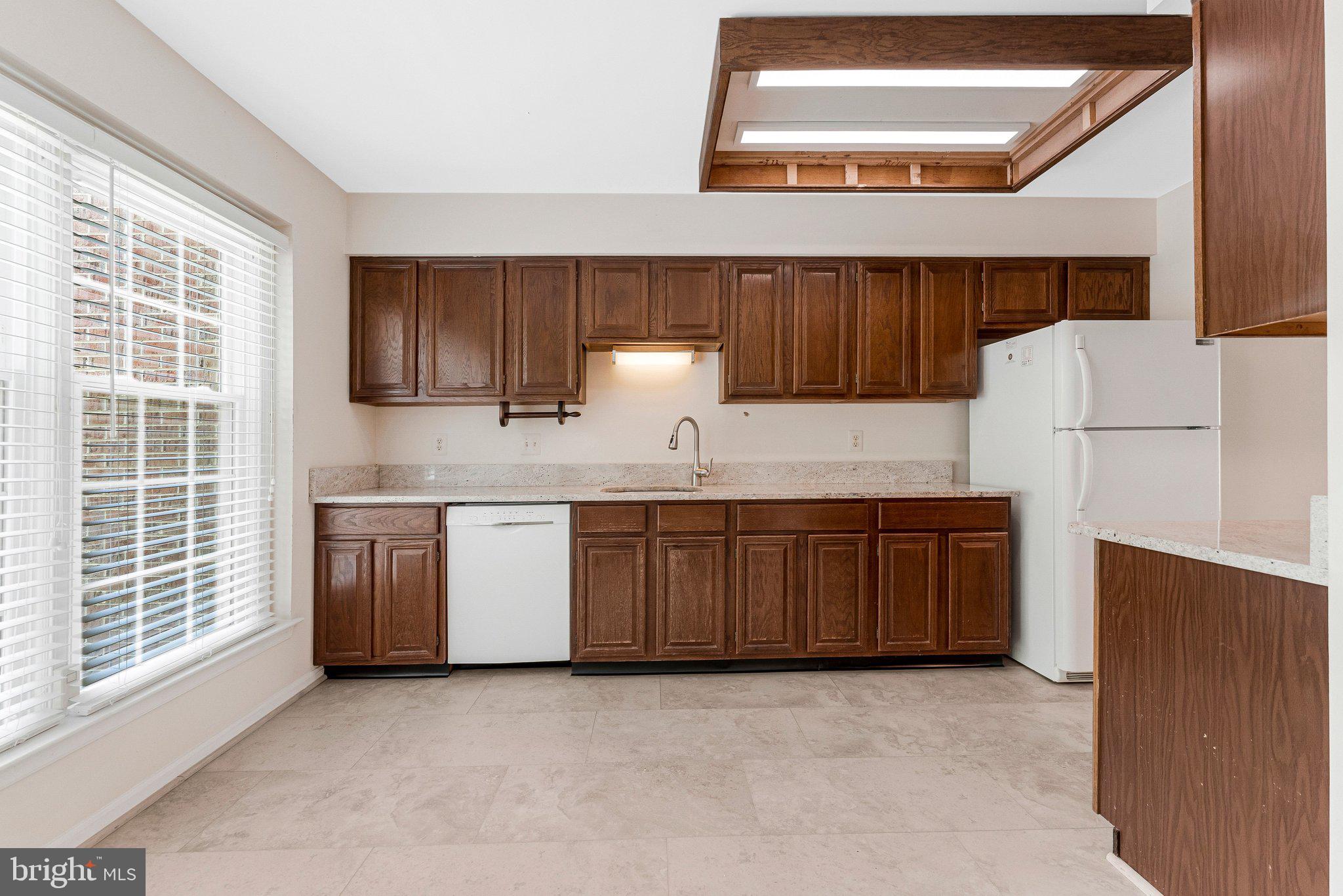 COUNTRY CREEK - Residential