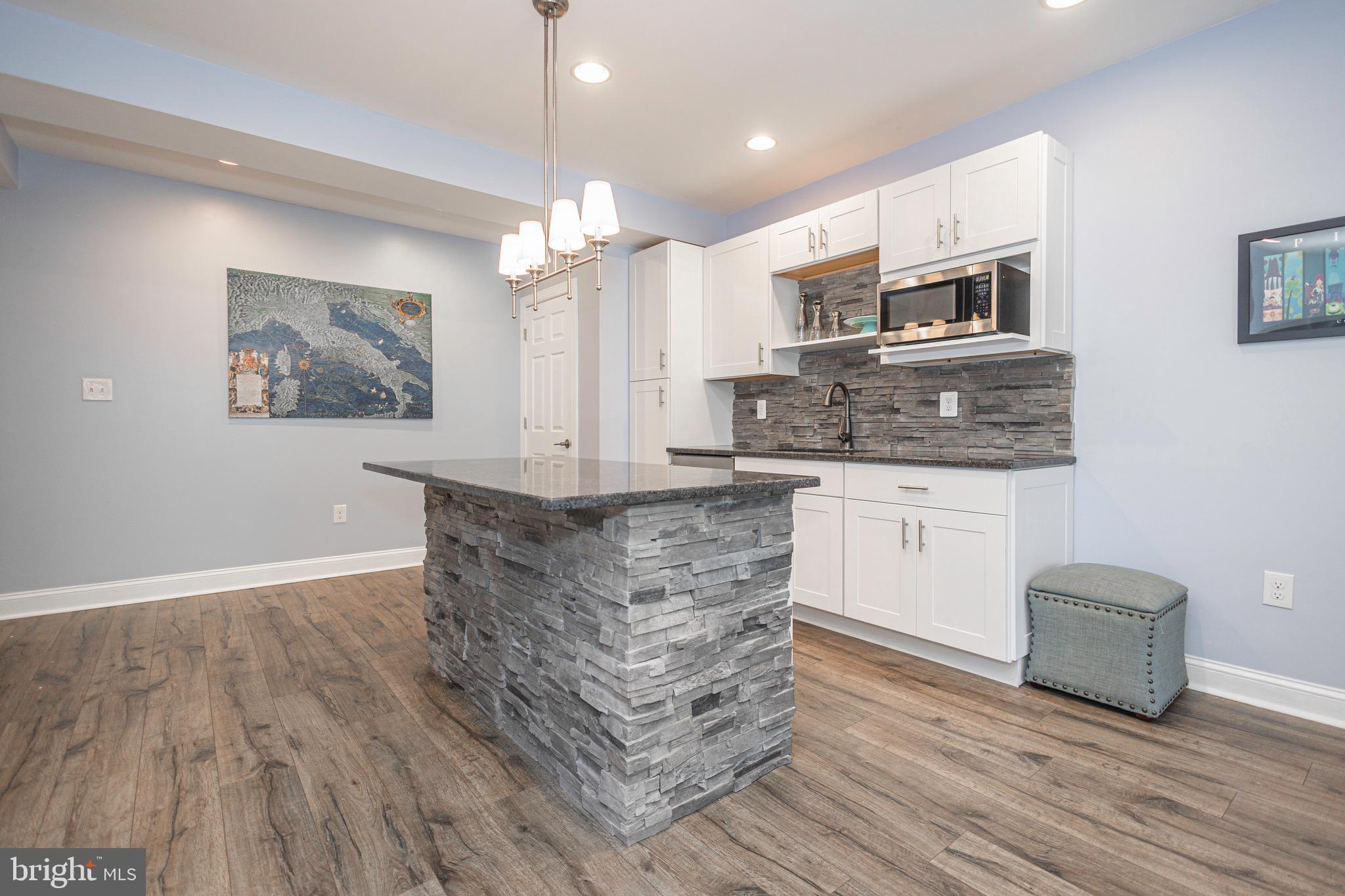 NEWTOWN MEADOWS - Residential