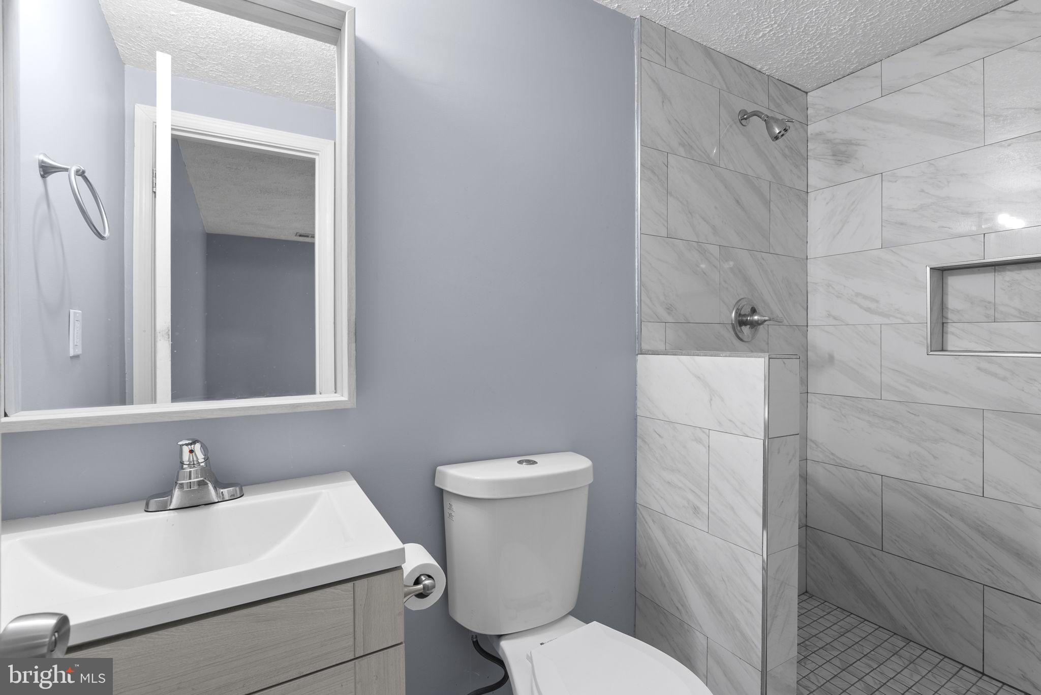 RIVER BEND - Residential