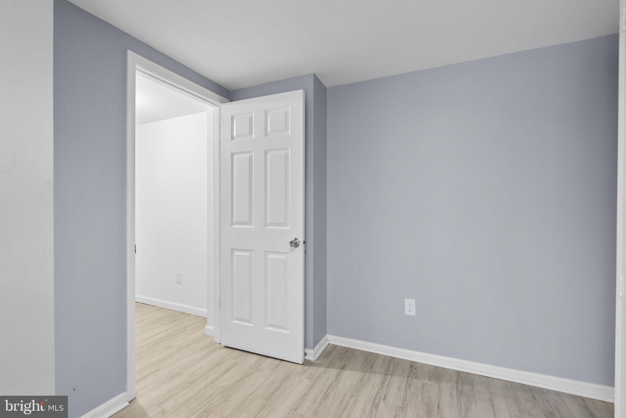 RIVER BEND - Residential