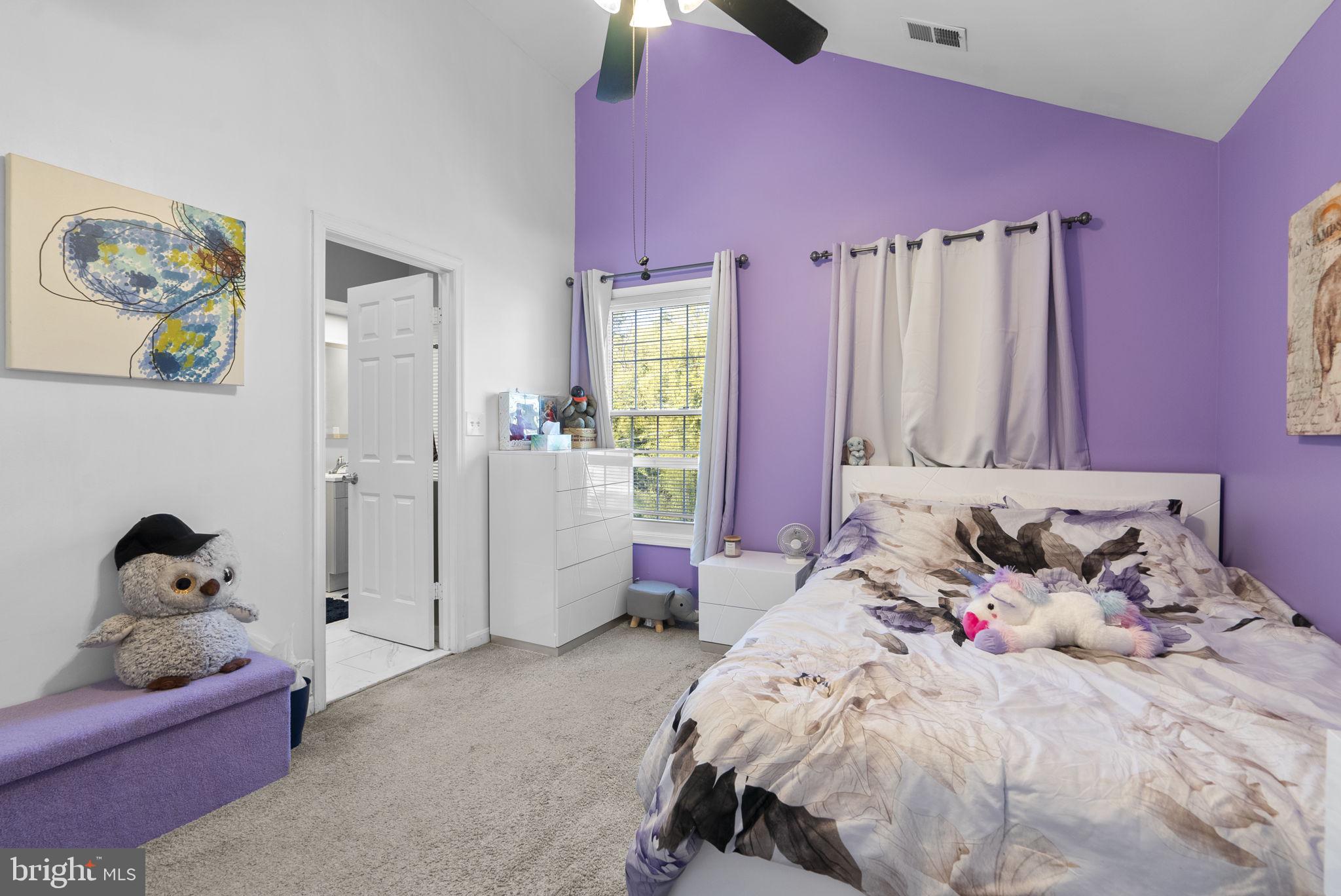 RIVER BEND - Residential