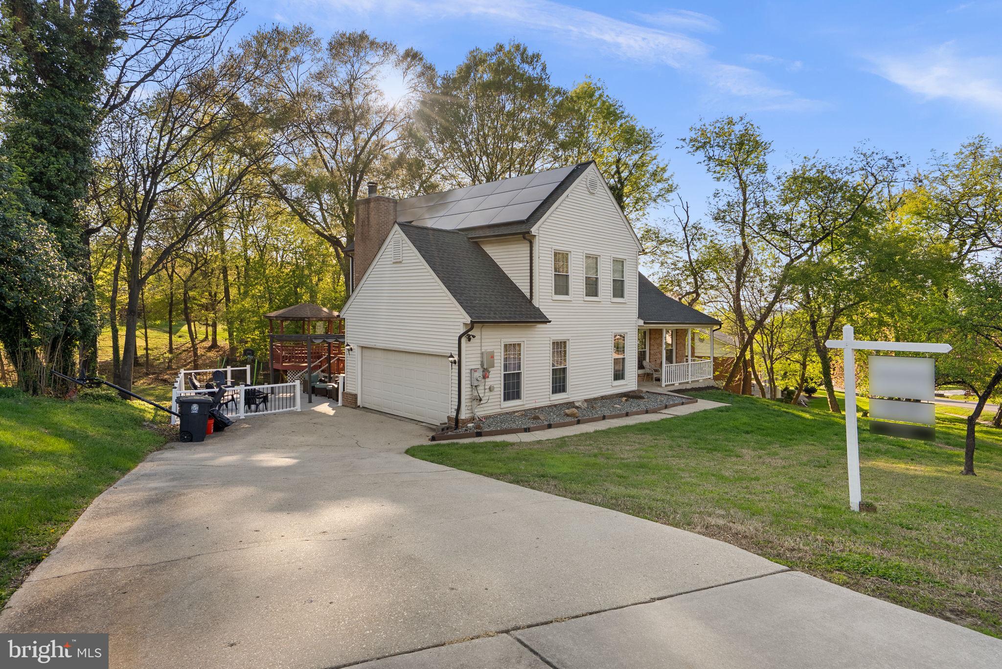 RIVER BEND - Residential