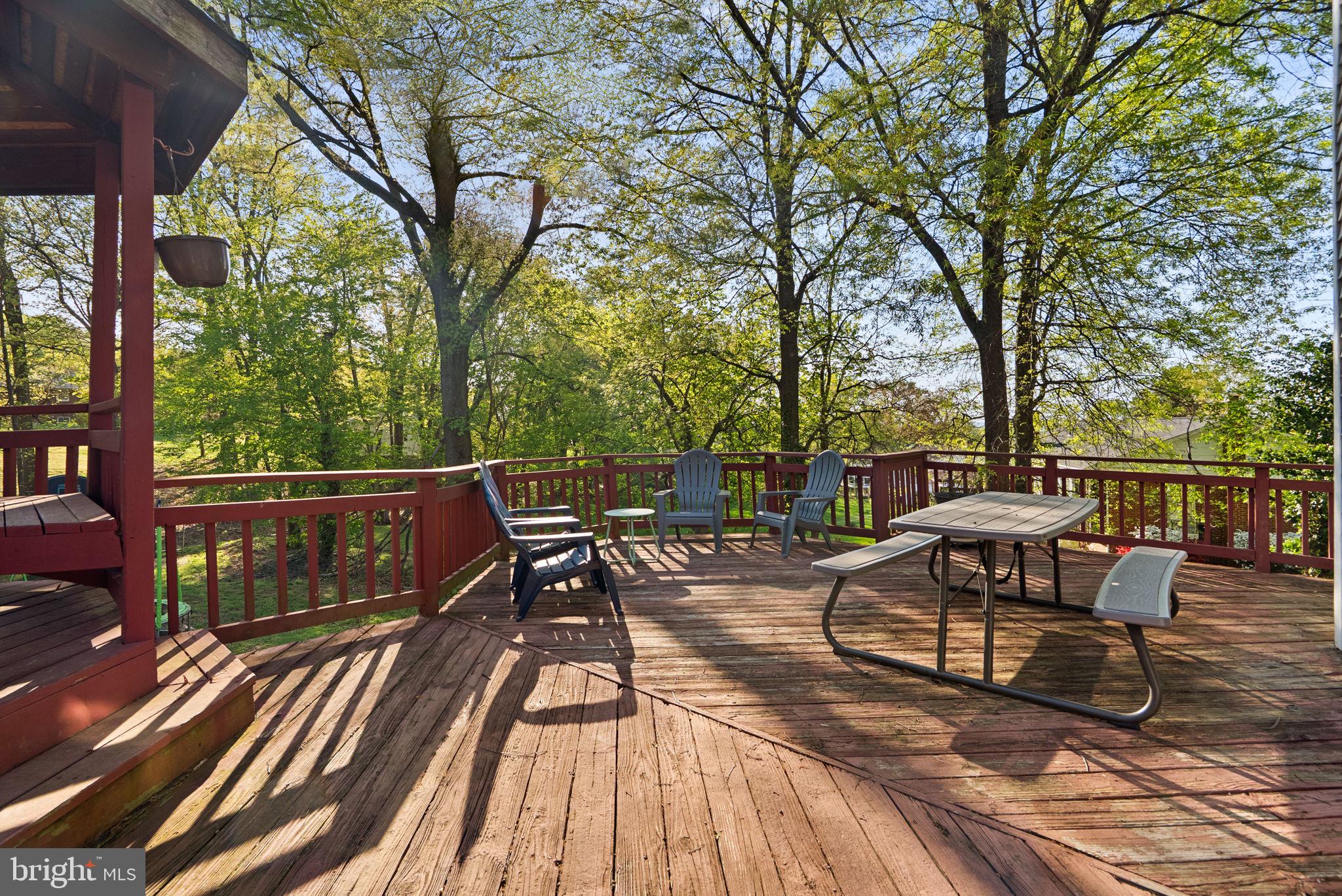 RIVER BEND - Residential