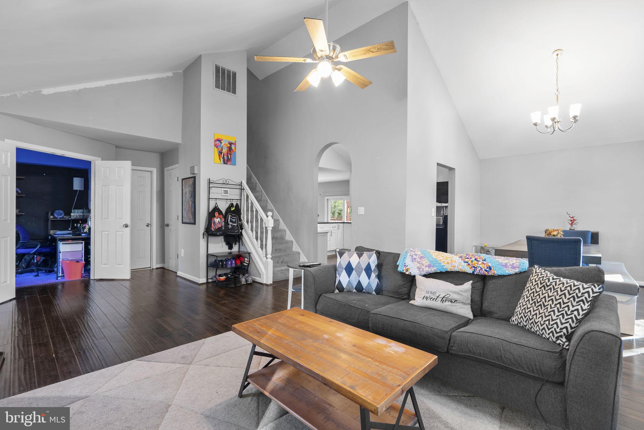 RIVER BEND - Residential