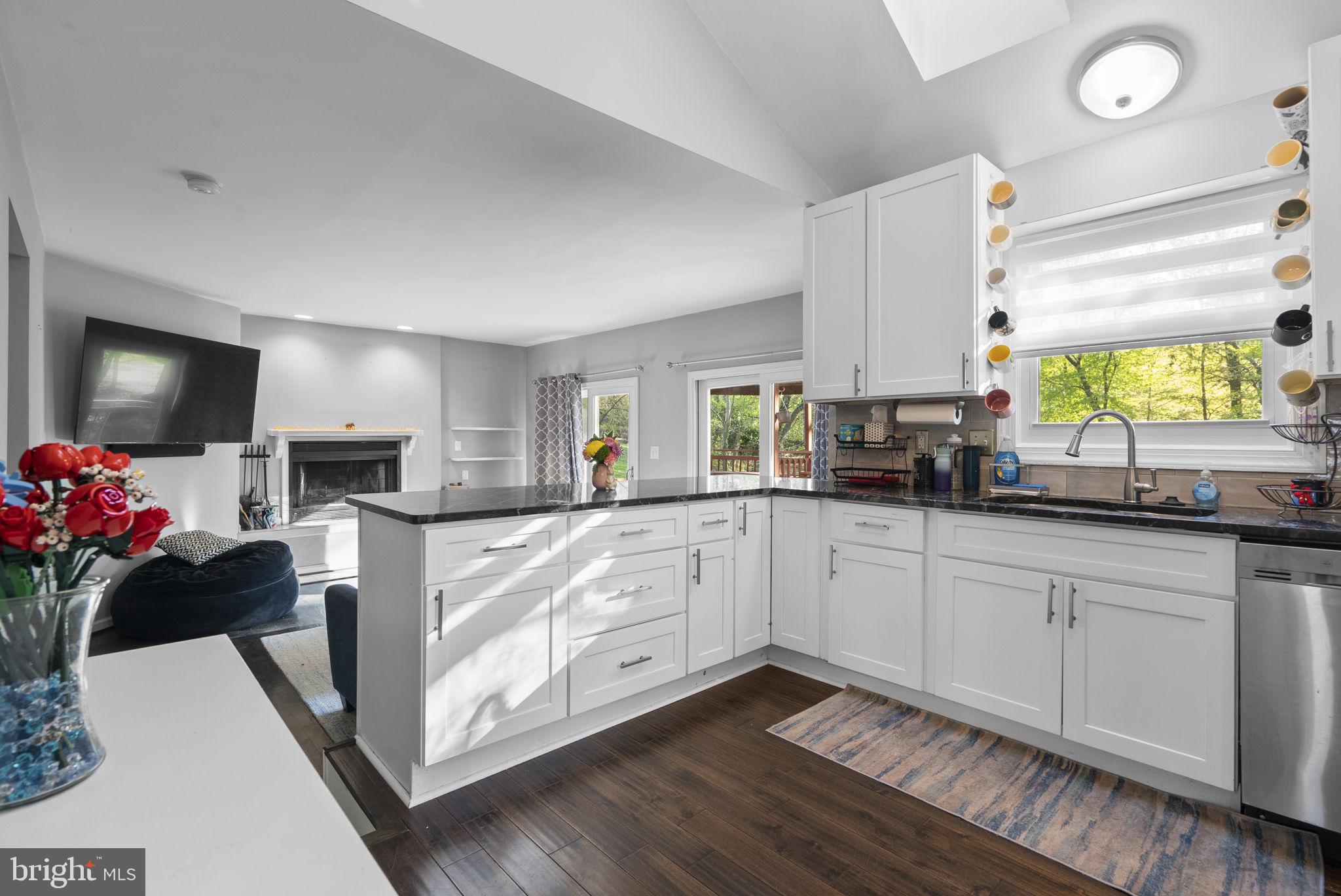 RIVER BEND - Residential