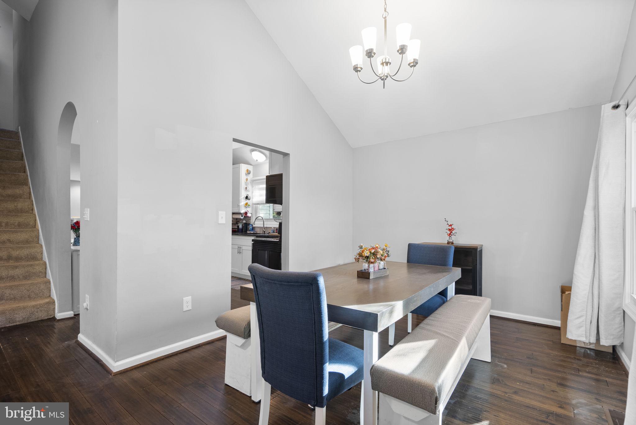 RIVER BEND - Residential