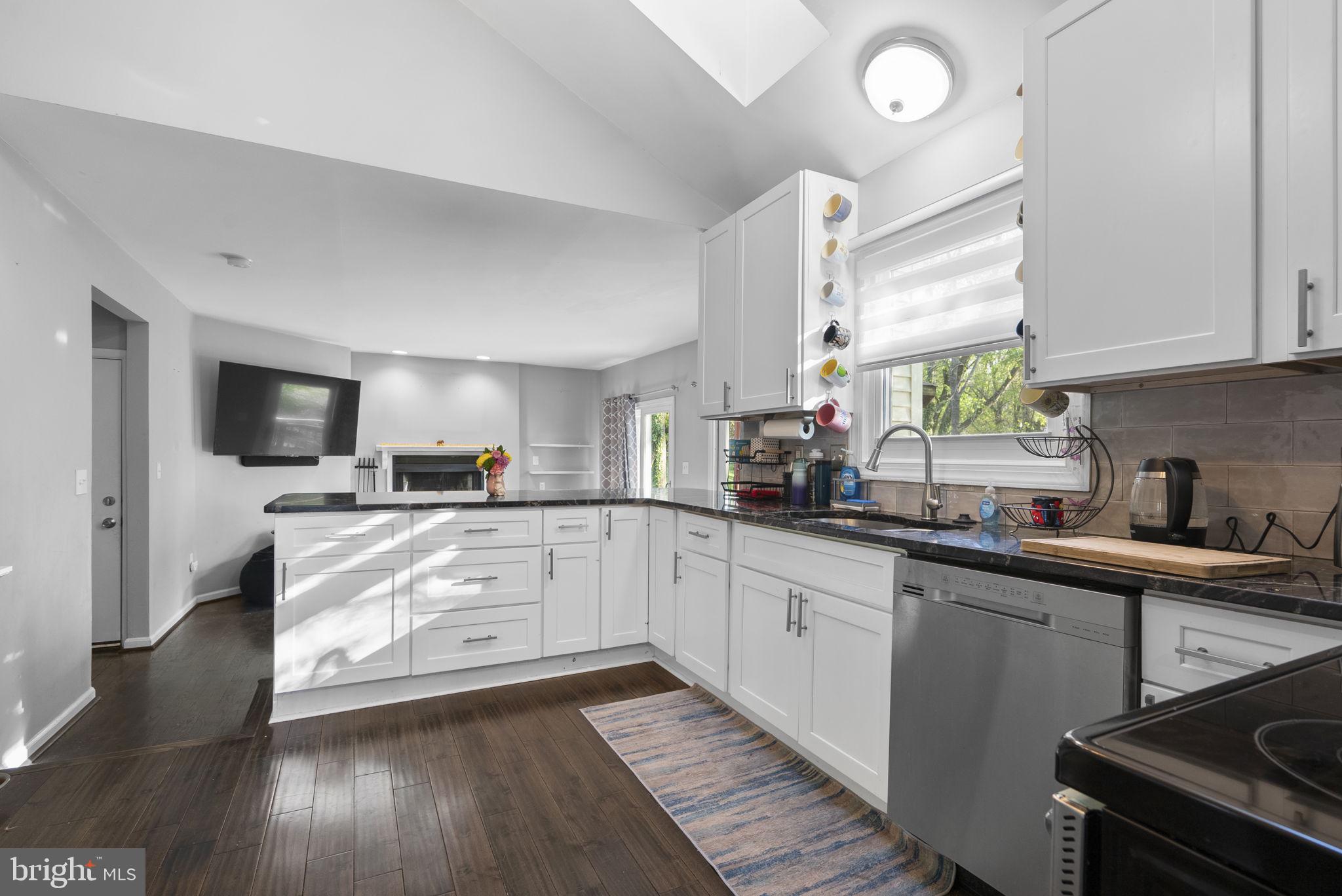 RIVER BEND - Residential