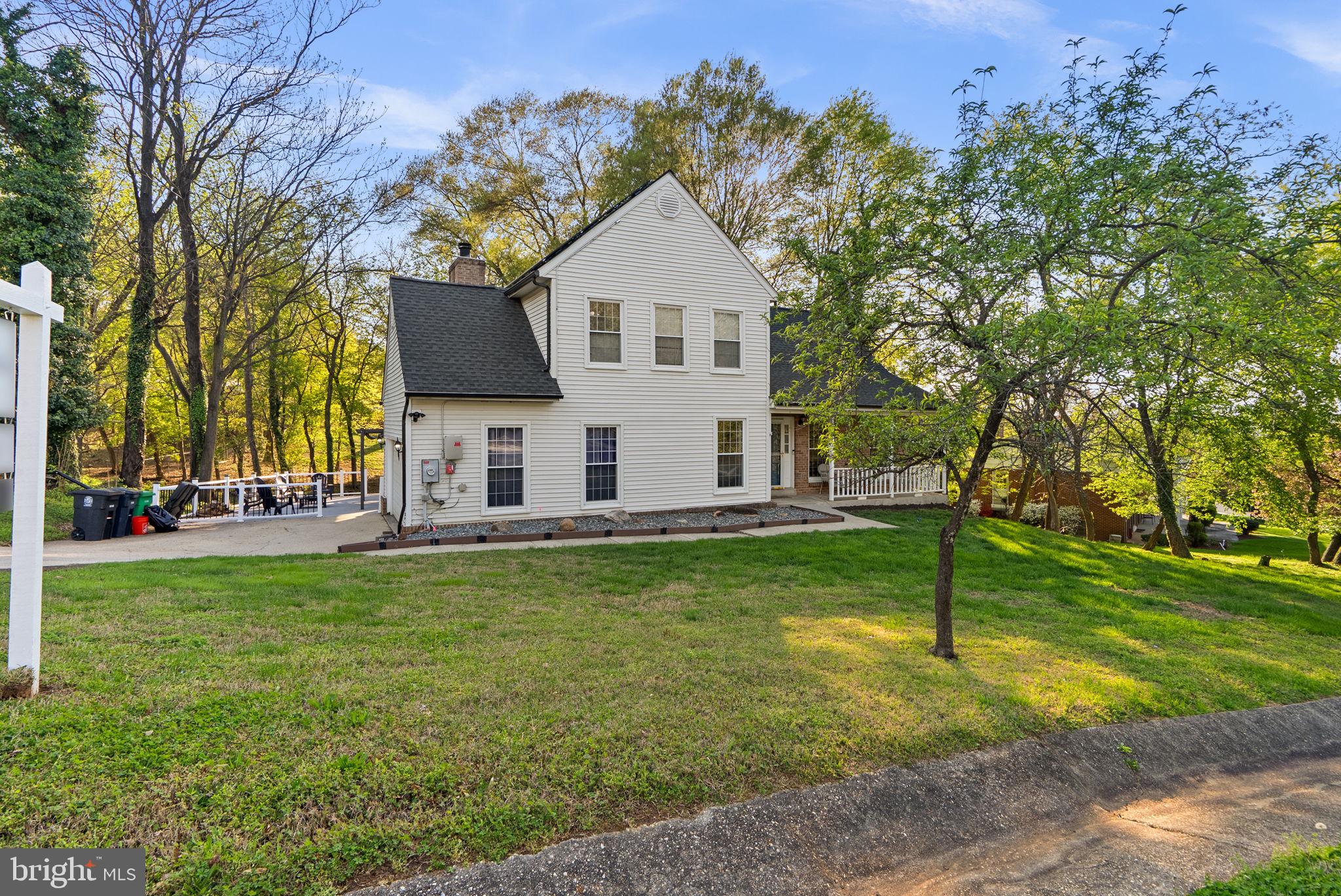 RIVER BEND - Residential