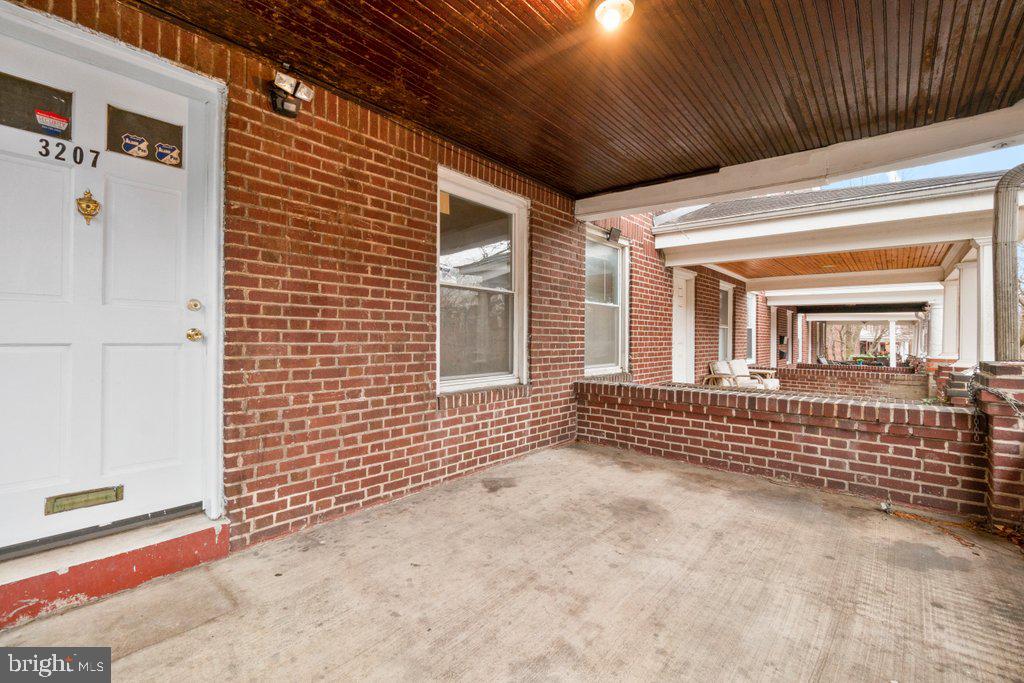 CHARLES VILLAGE - Residential