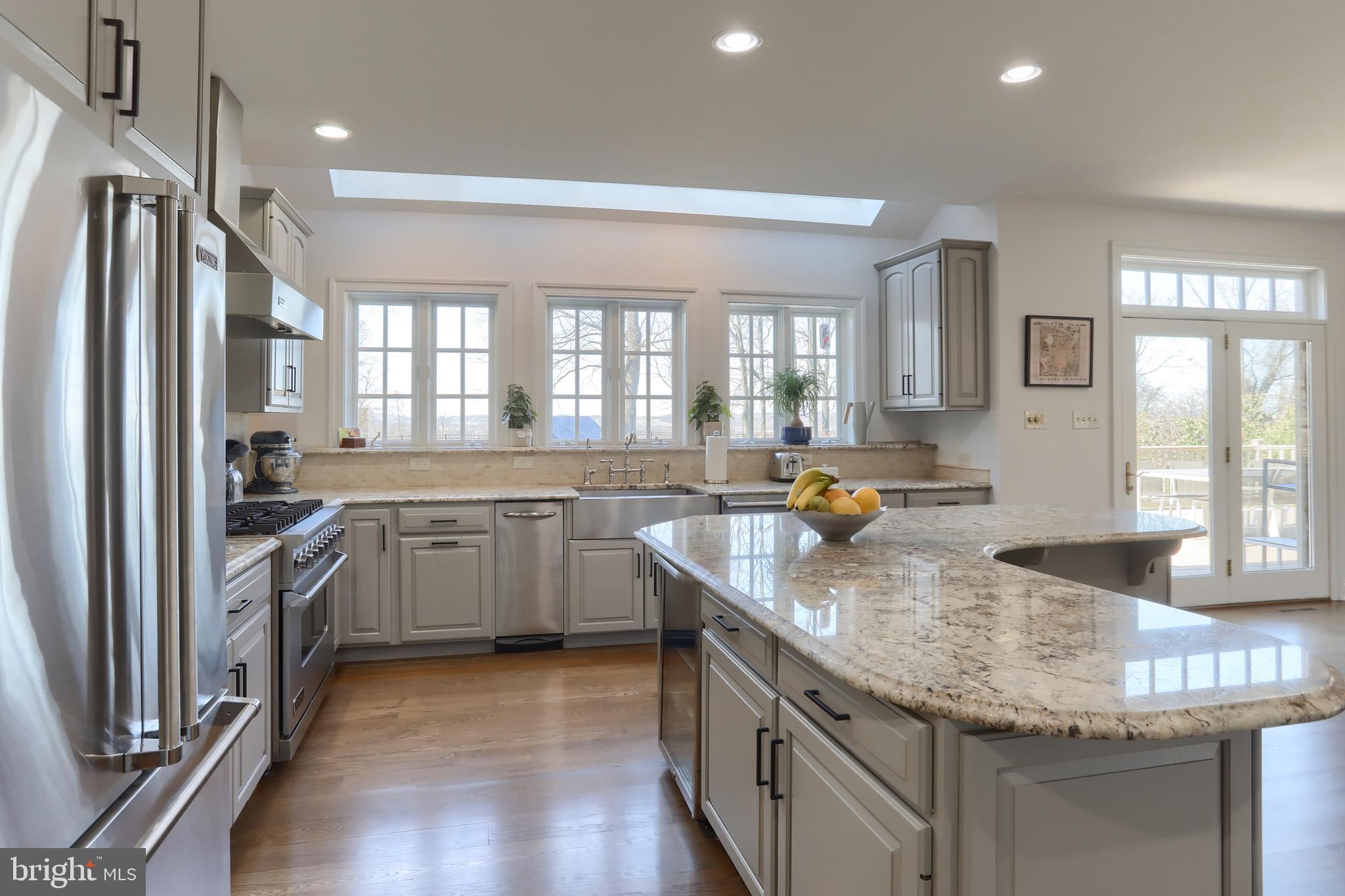 THE OAKS - Residential