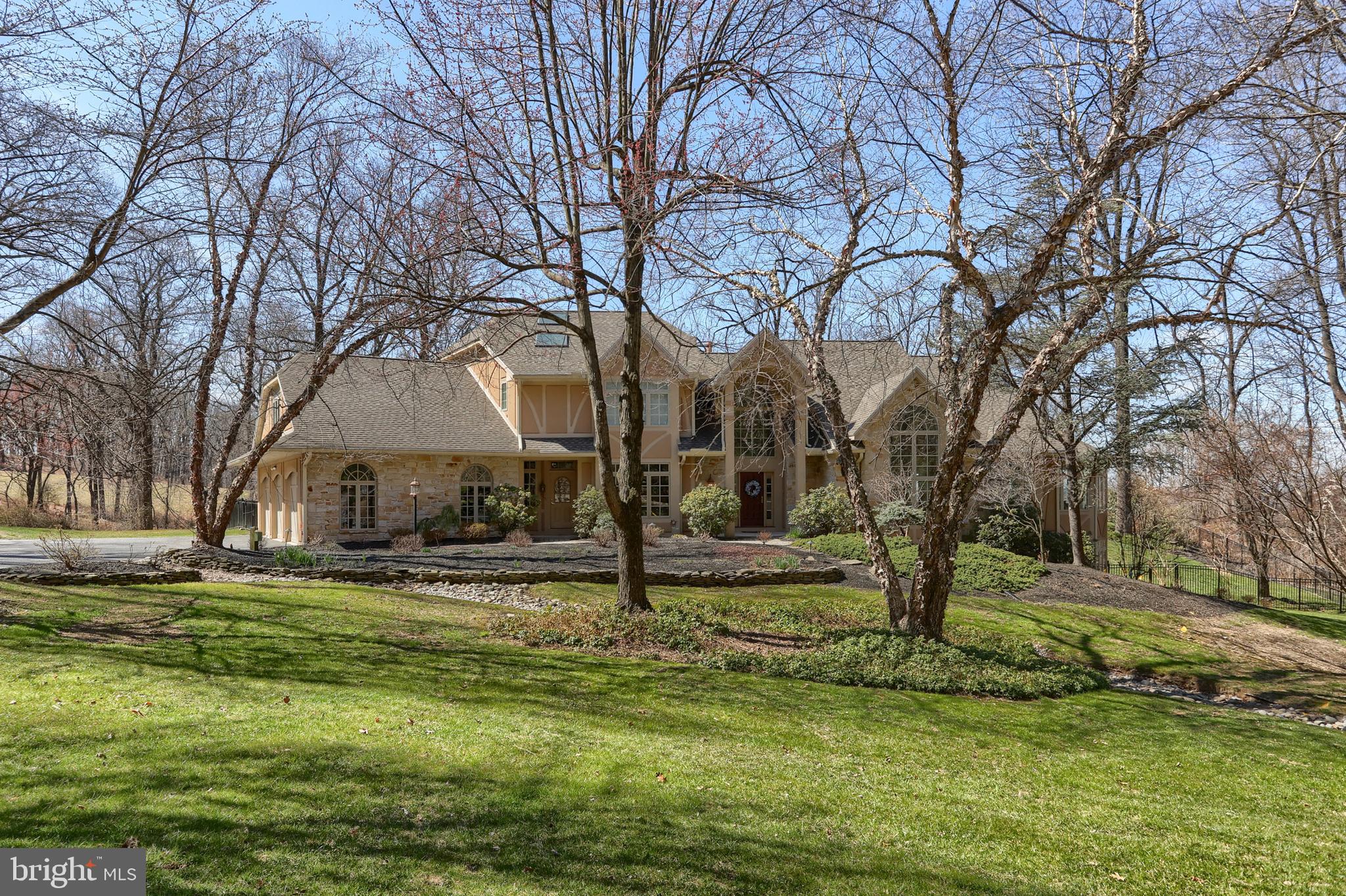 THE OAKS - Residential