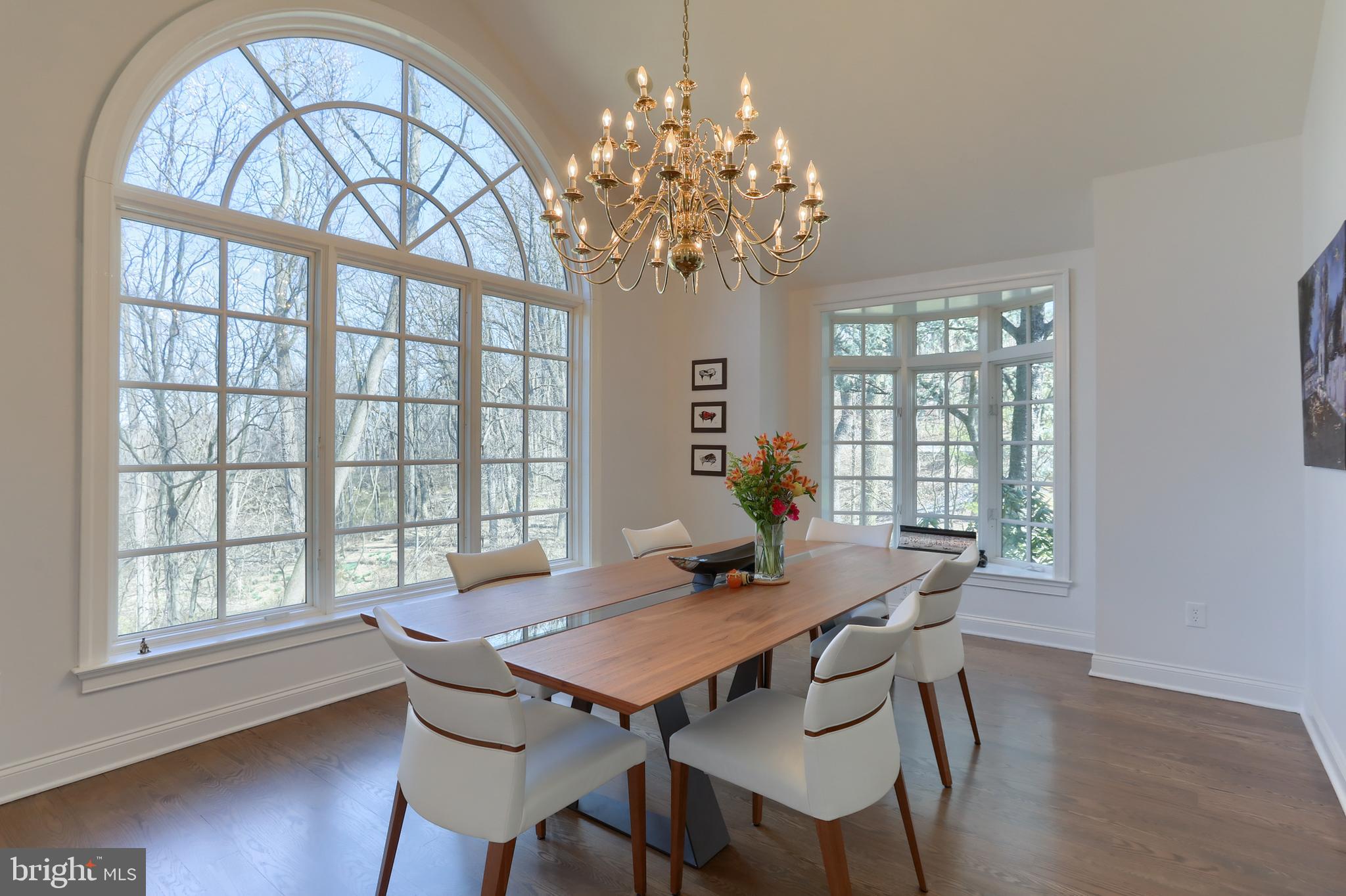 THE OAKS - Residential