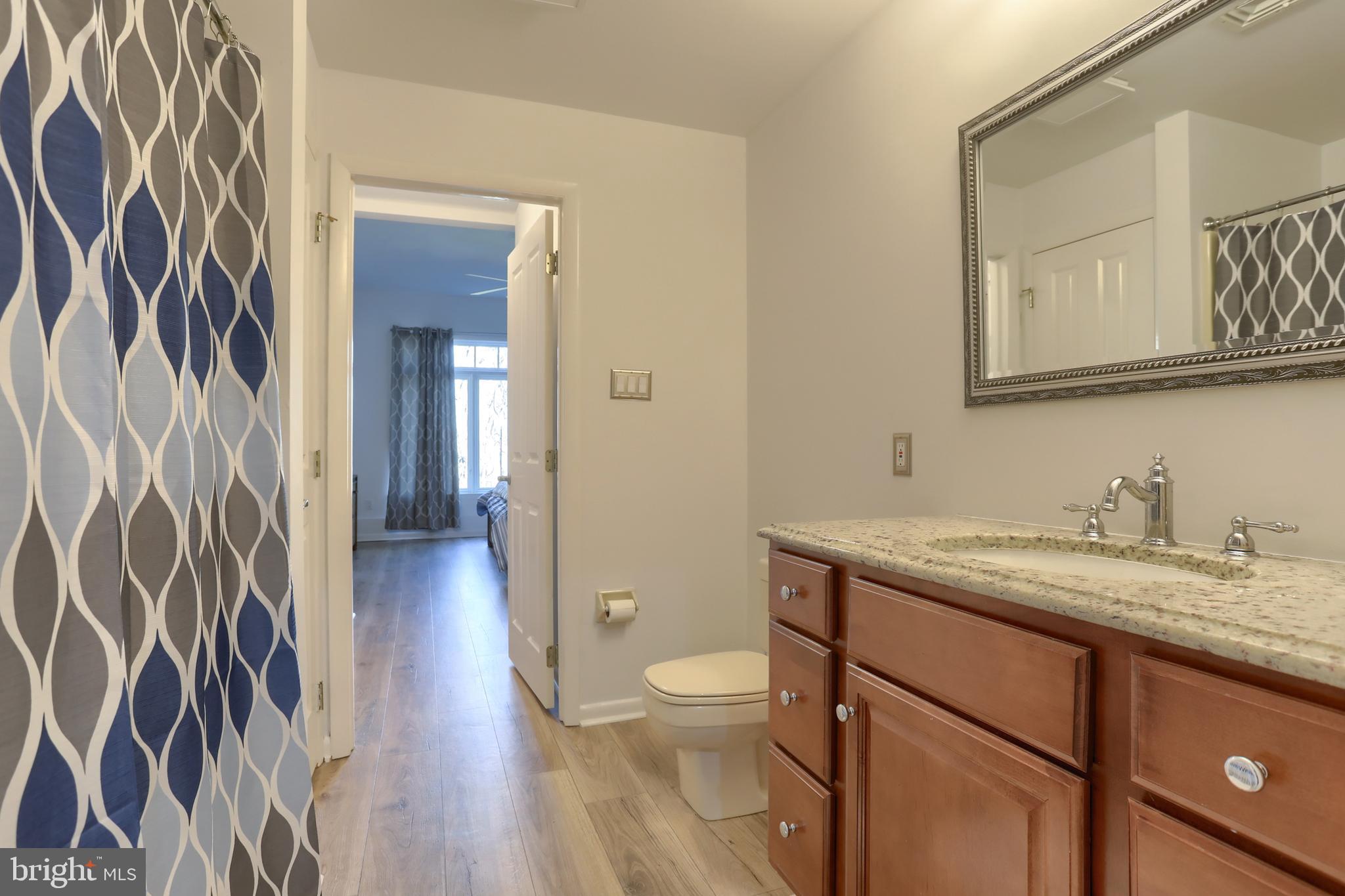 THE OAKS - Residential