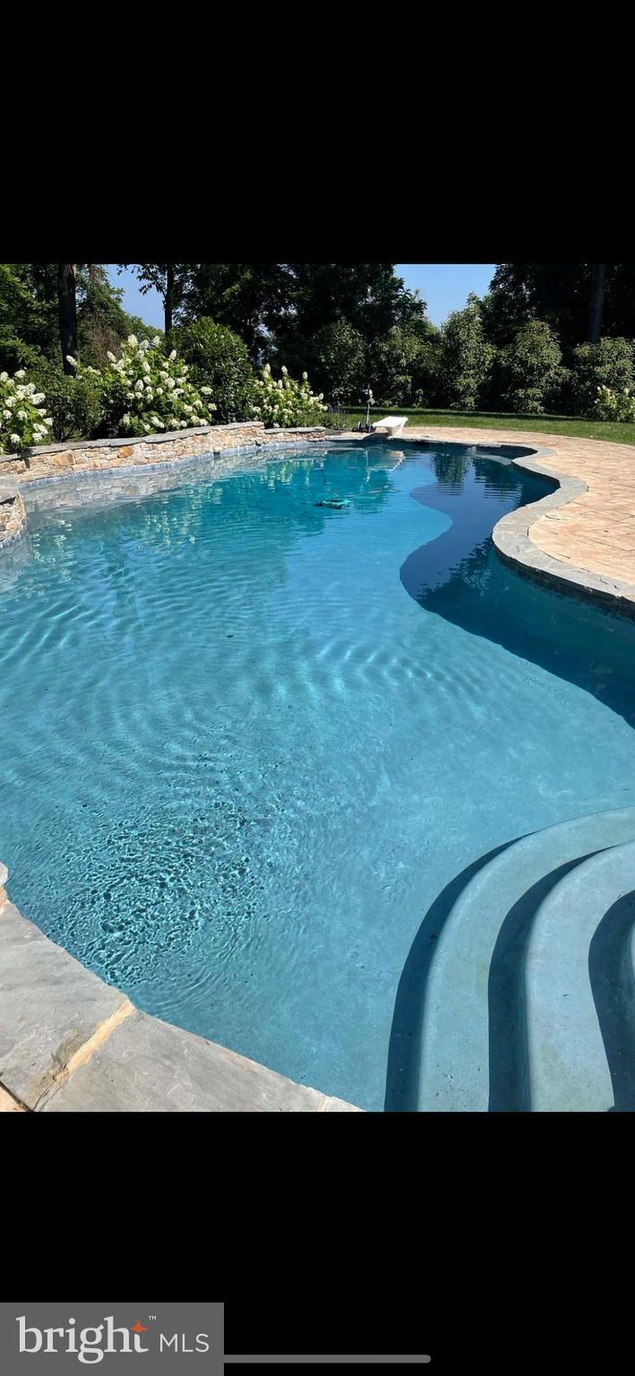 THE OAKS - Residential