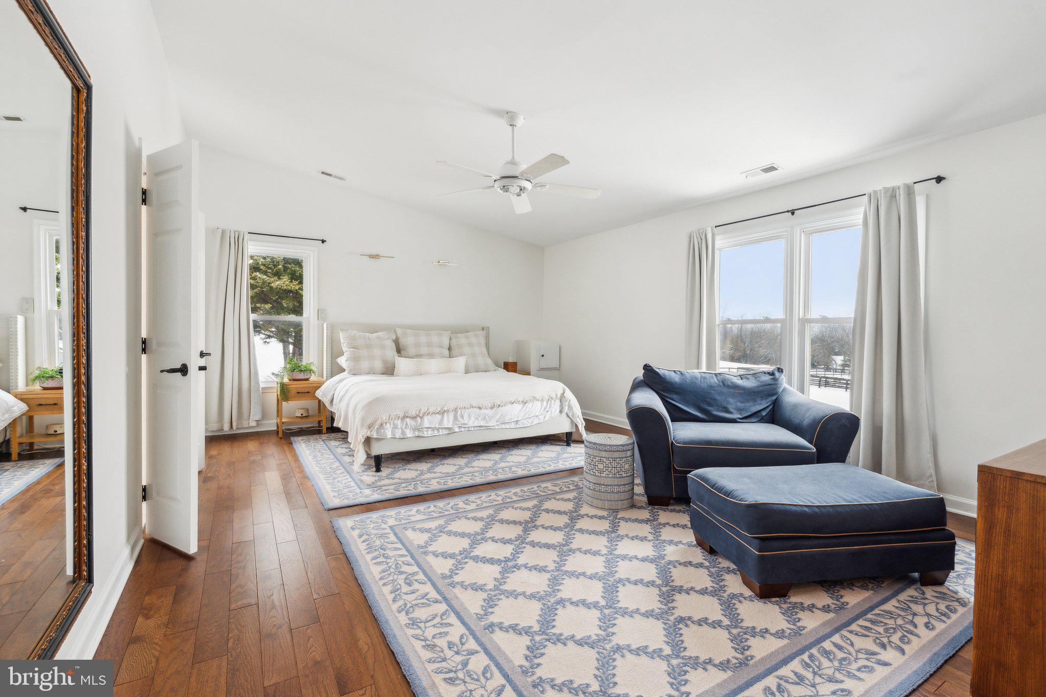 WHITEHALL FARM - Residential