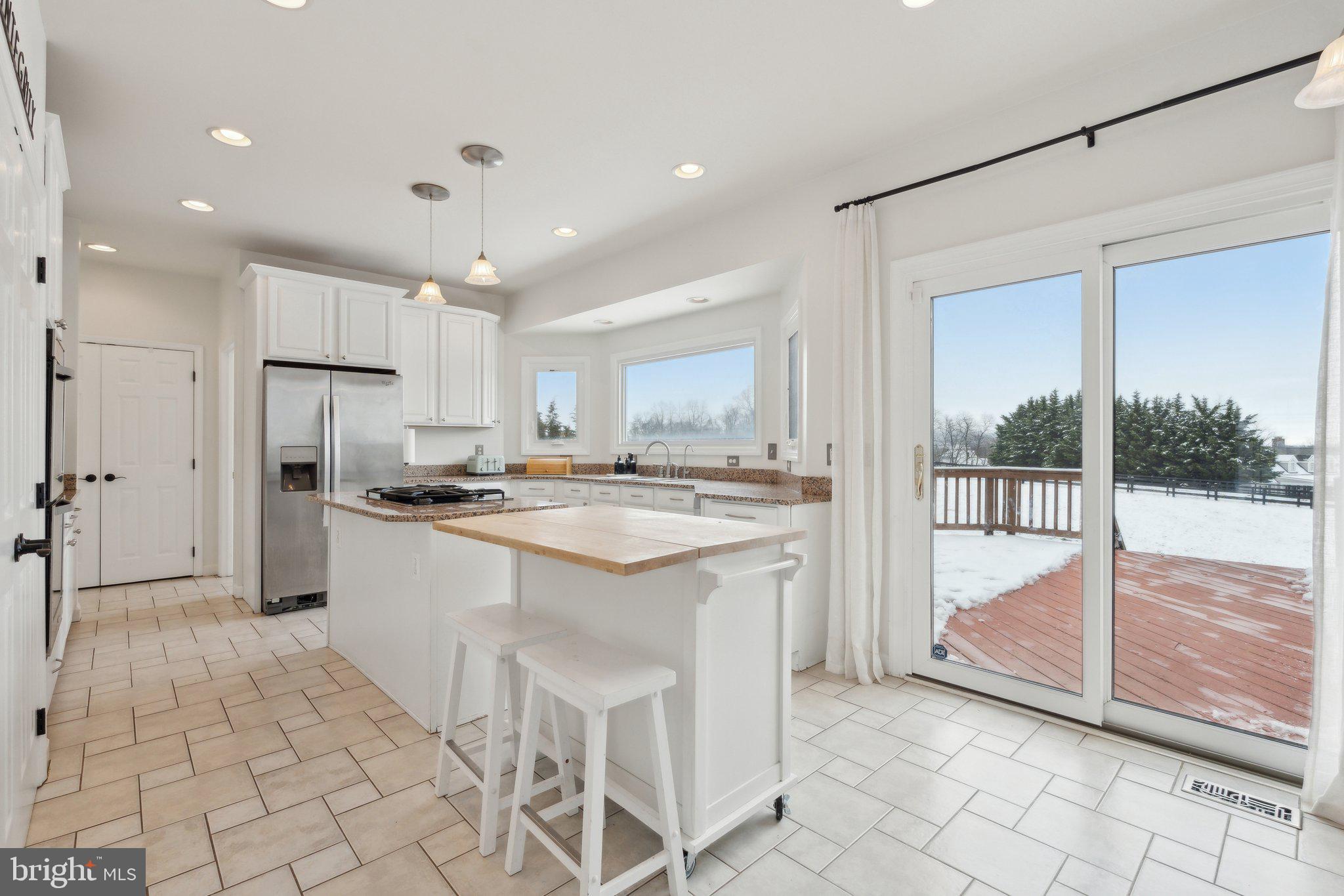 WHITEHALL FARM - Residential