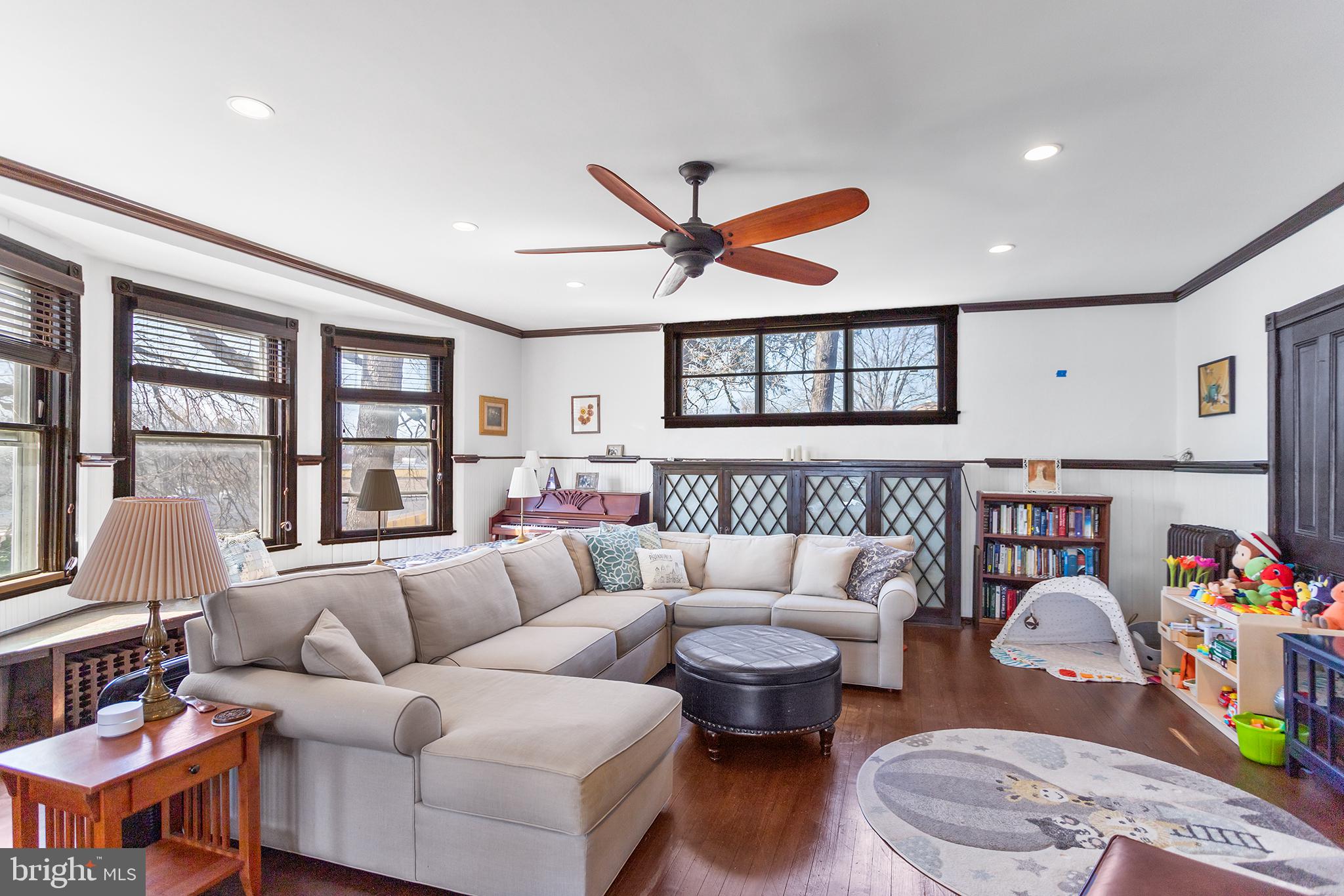 RIDLEY PARK - Residential