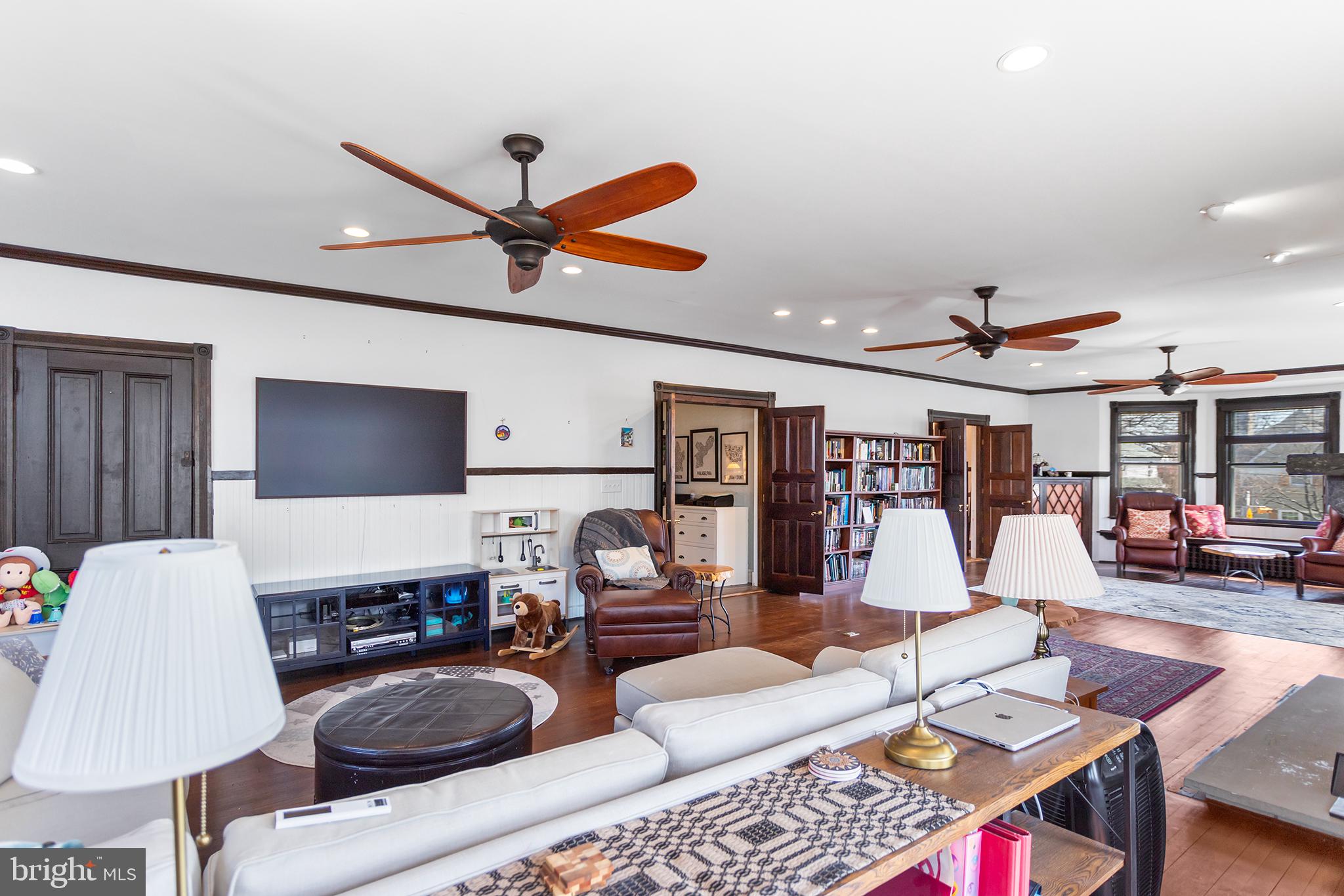 RIDLEY PARK - Residential