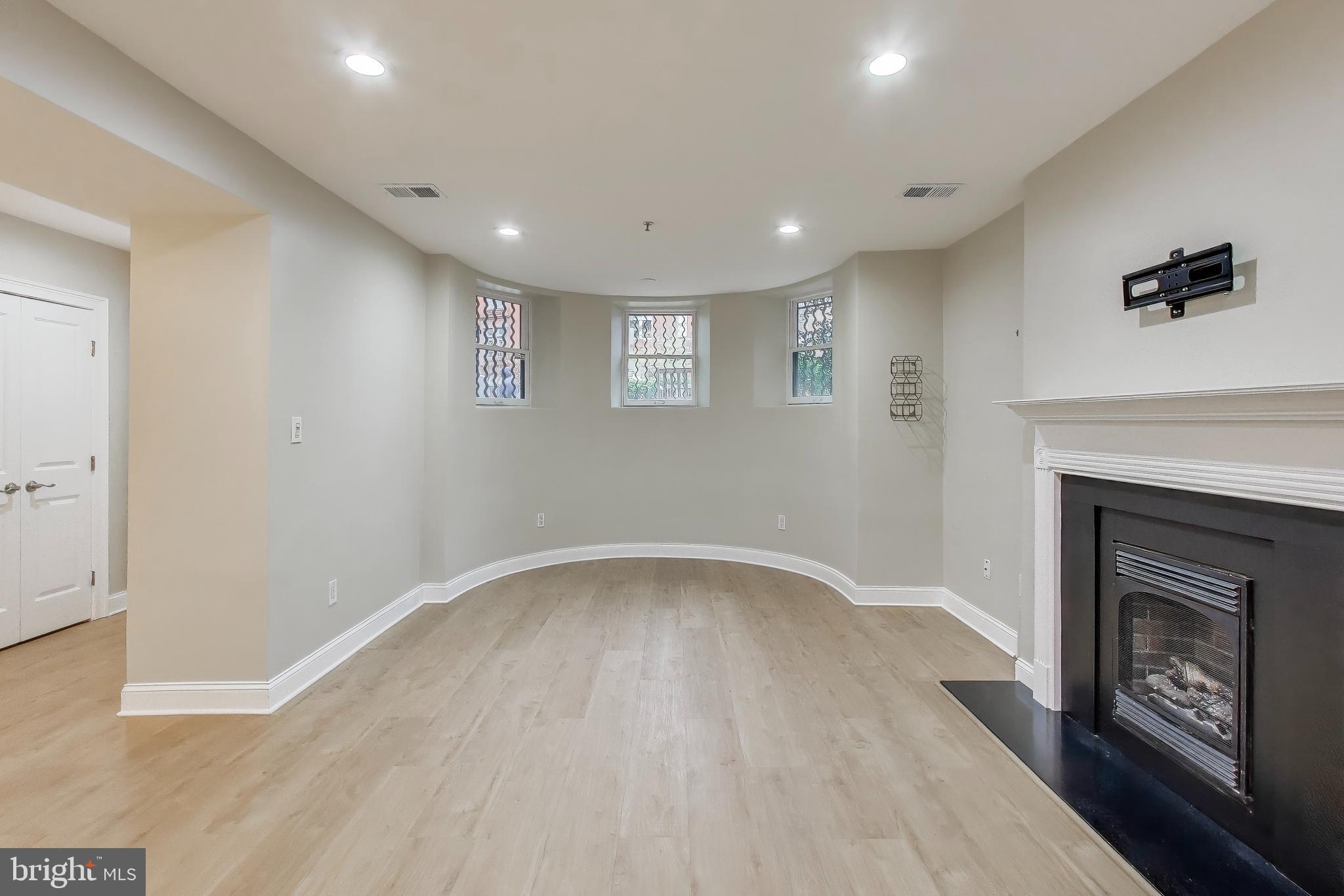 1306 RHODE ISLAND AVENUE NW 1