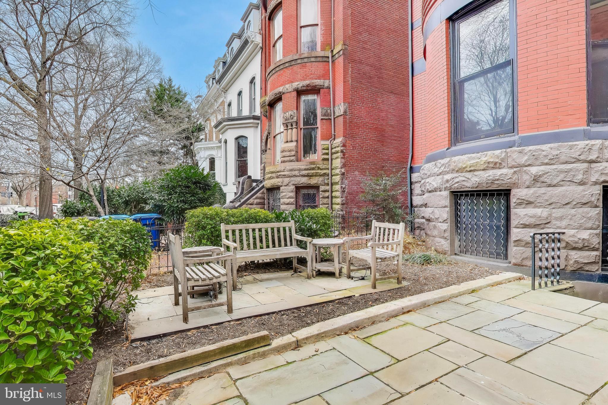 1306 RHODE ISLAND AVENUE NW 1