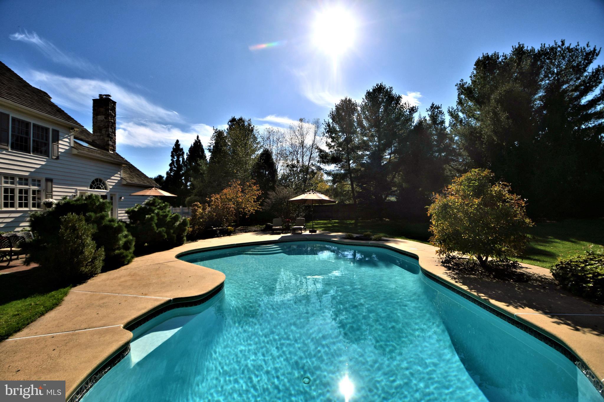 LAUREL RIDGE - Residential