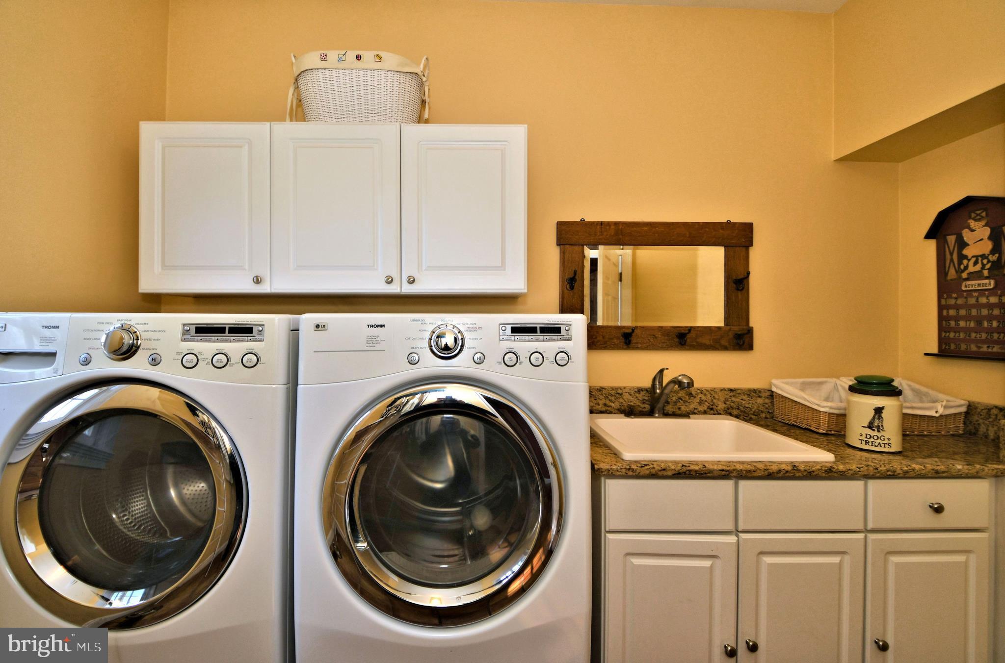 LAUREL RIDGE - Residential