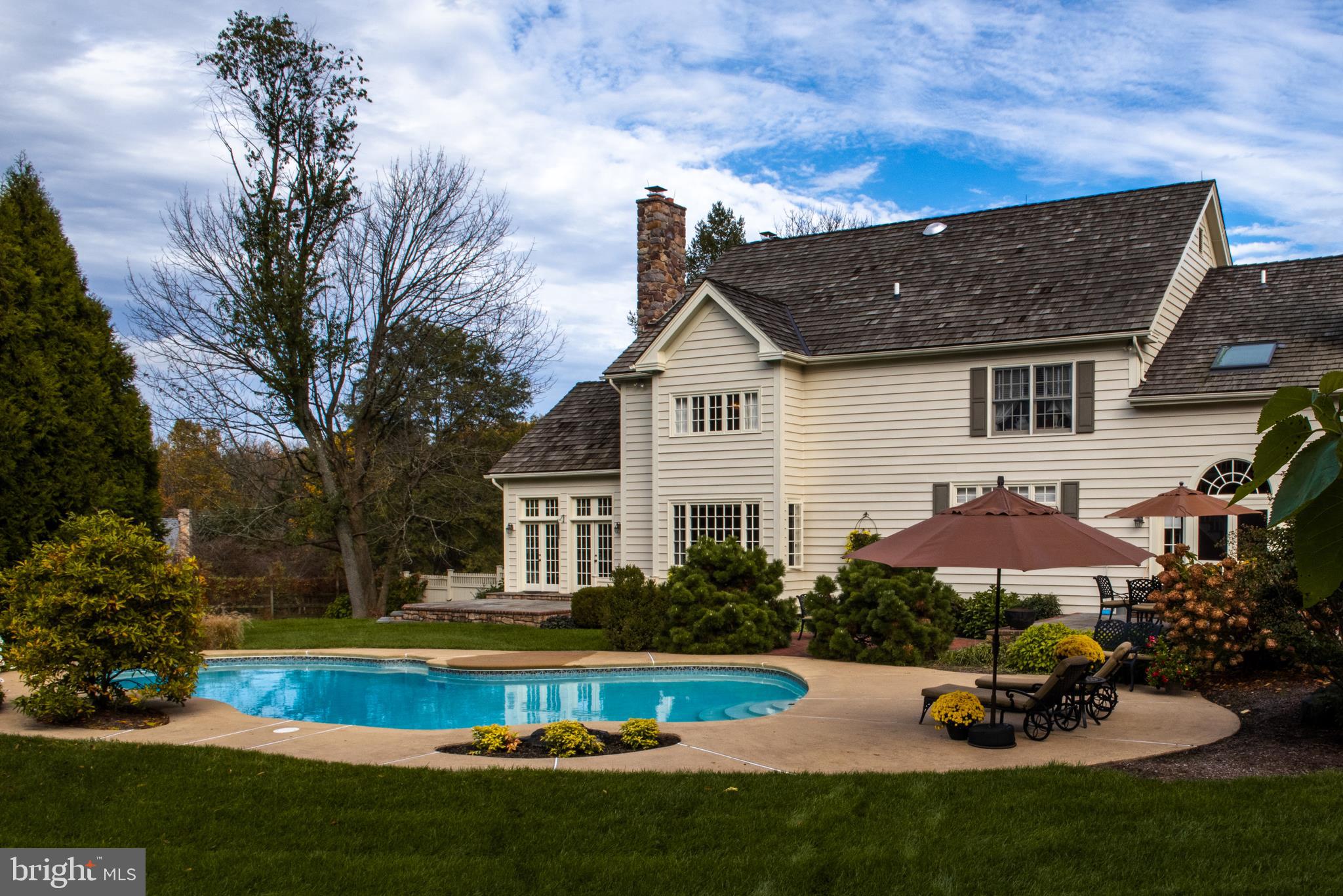 LAUREL RIDGE - Residential