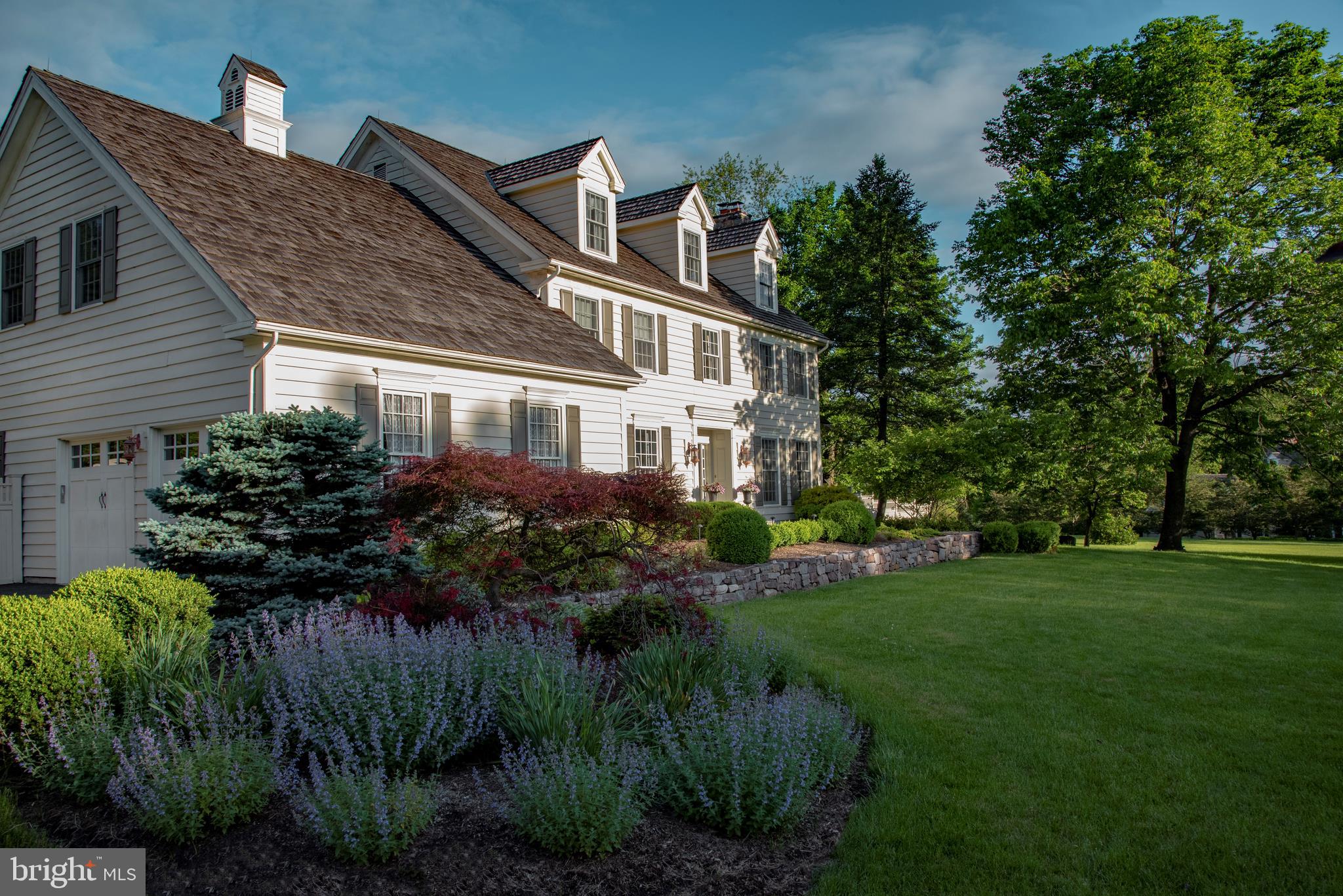 LAUREL RIDGE - Residential