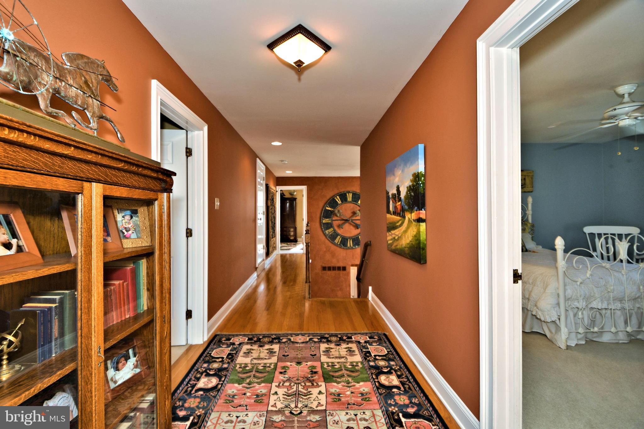 LAUREL RIDGE - Residential