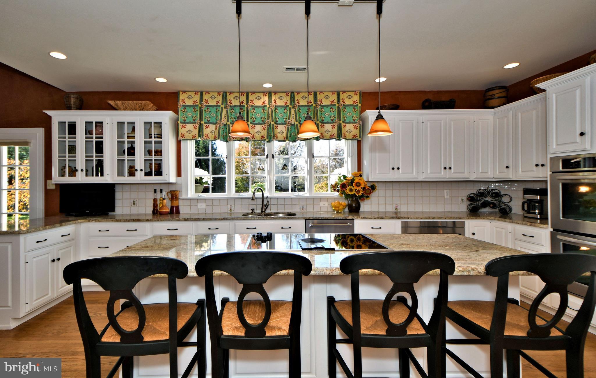 LAUREL RIDGE - Residential