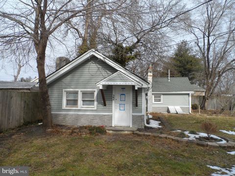 Homes For Sale - 22 E Taylor Avenue<br/> HAMILTON, NJ 08610