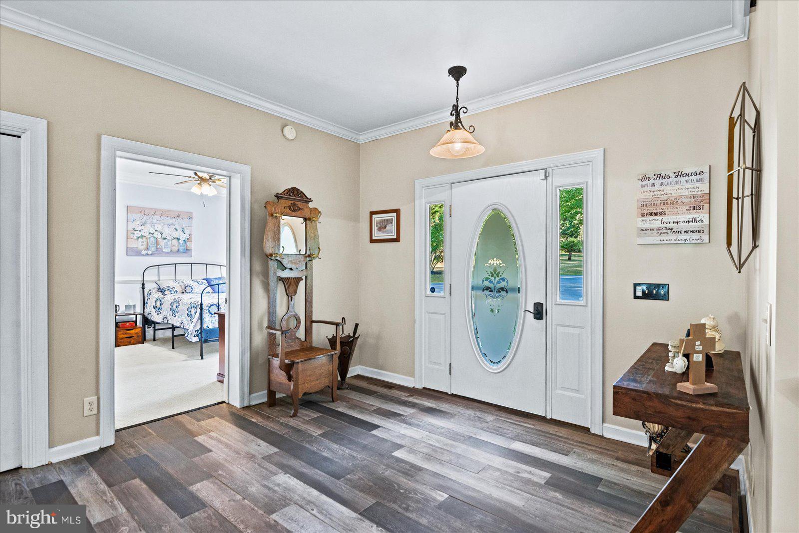 GROVES ESTATES - Residential