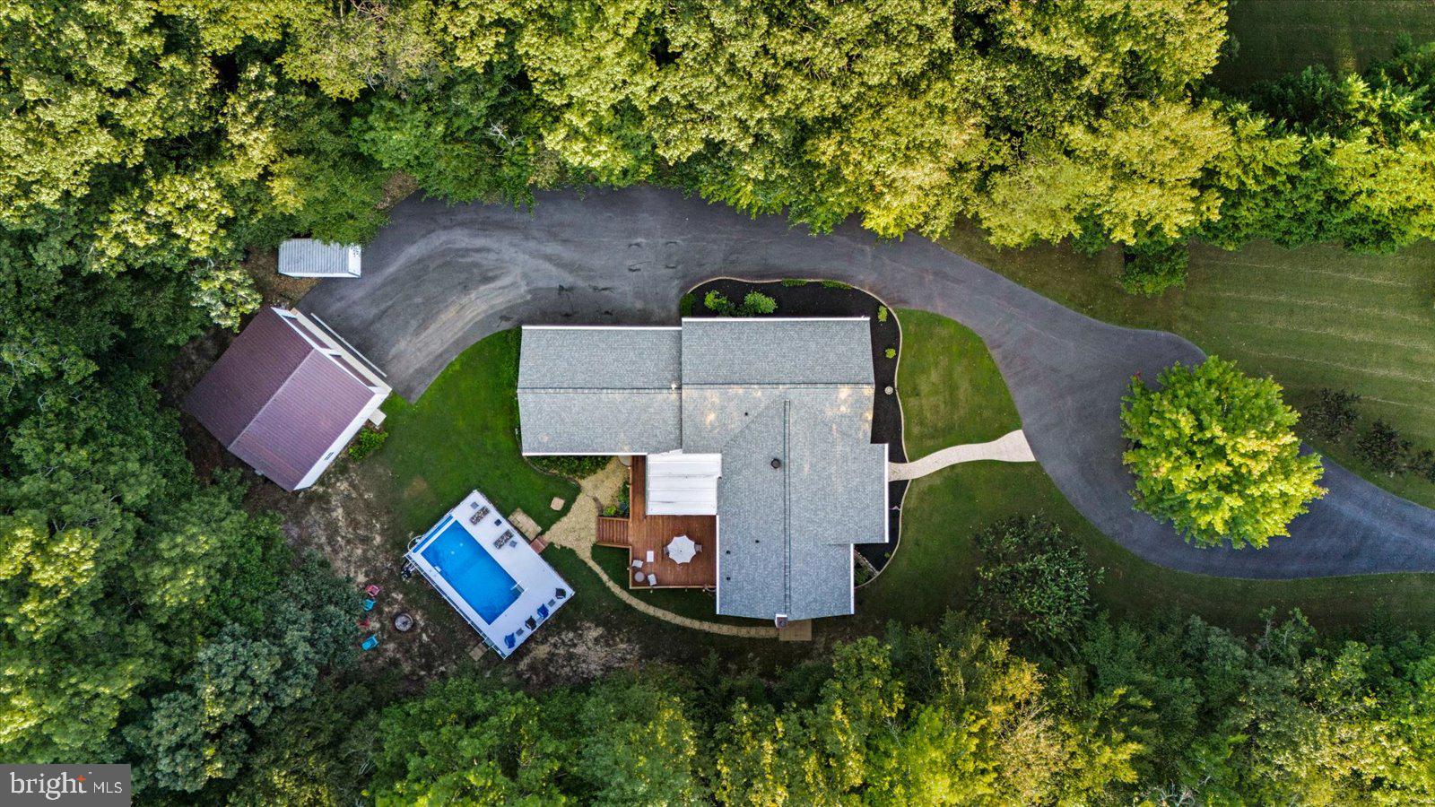 GROVES ESTATES - Residential