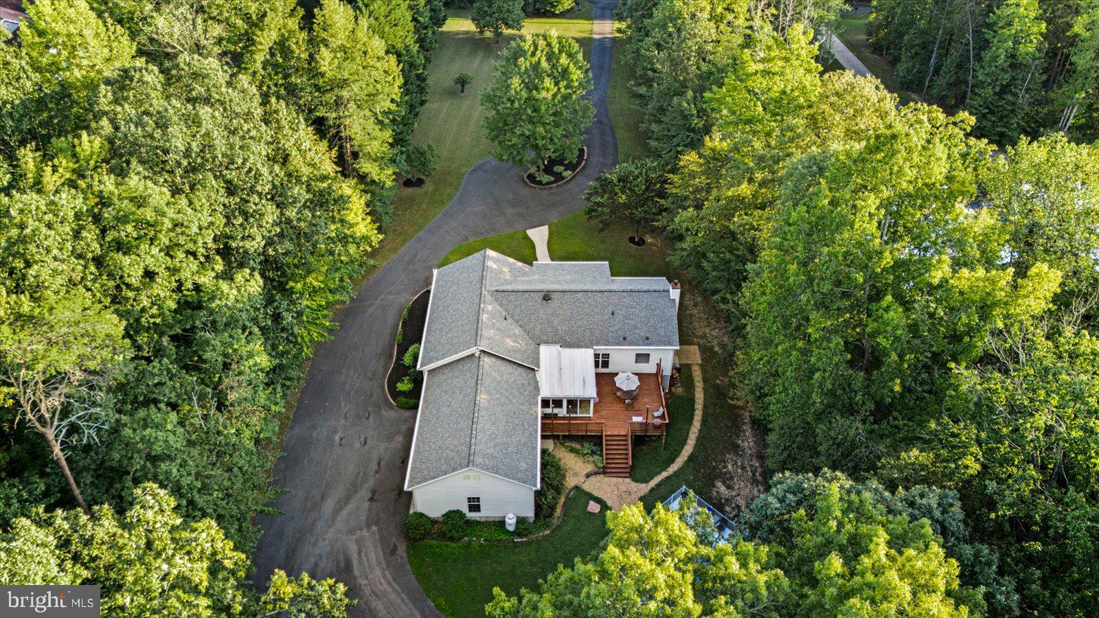 GROVES ESTATES - Residential