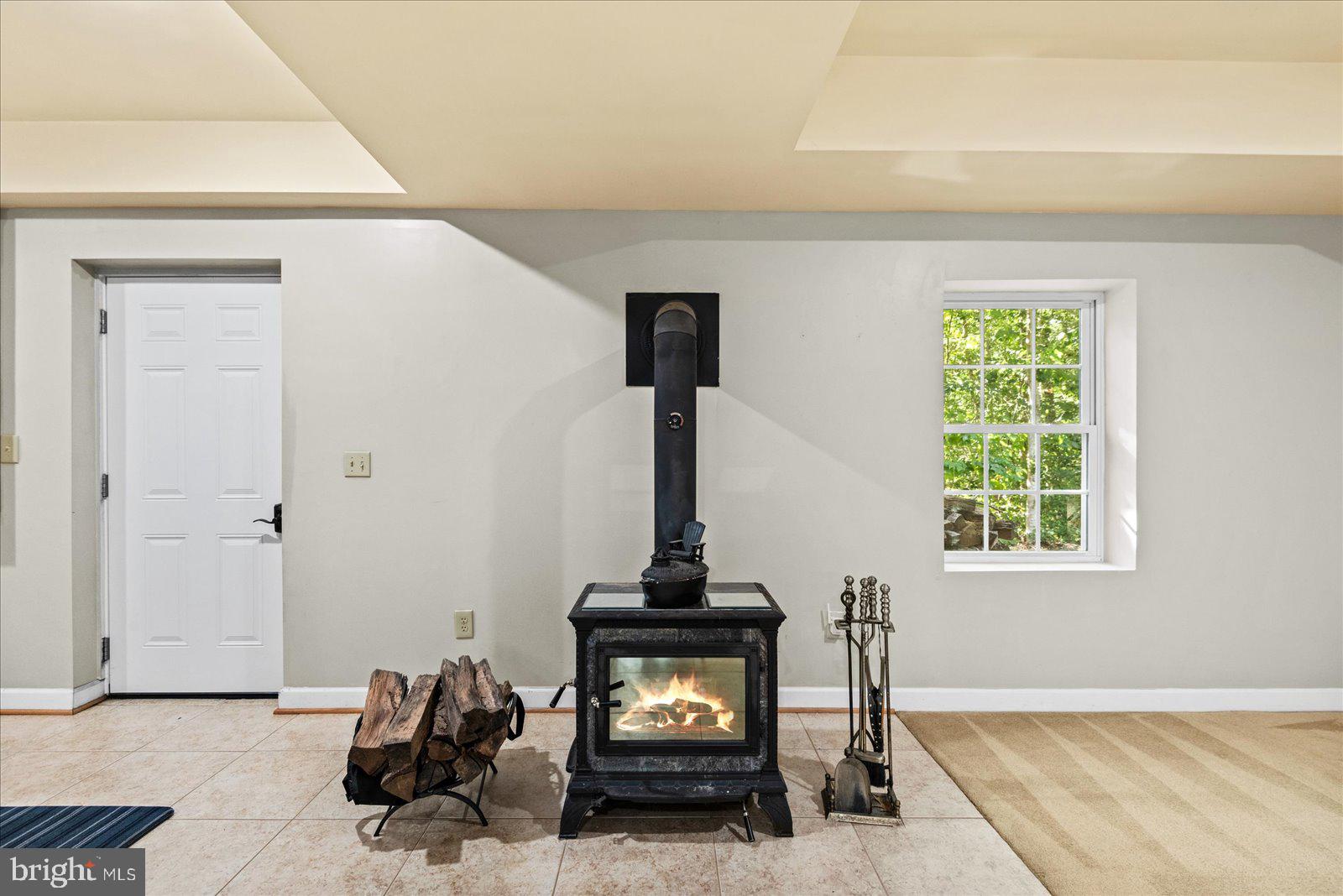 GROVES ESTATES - Residential