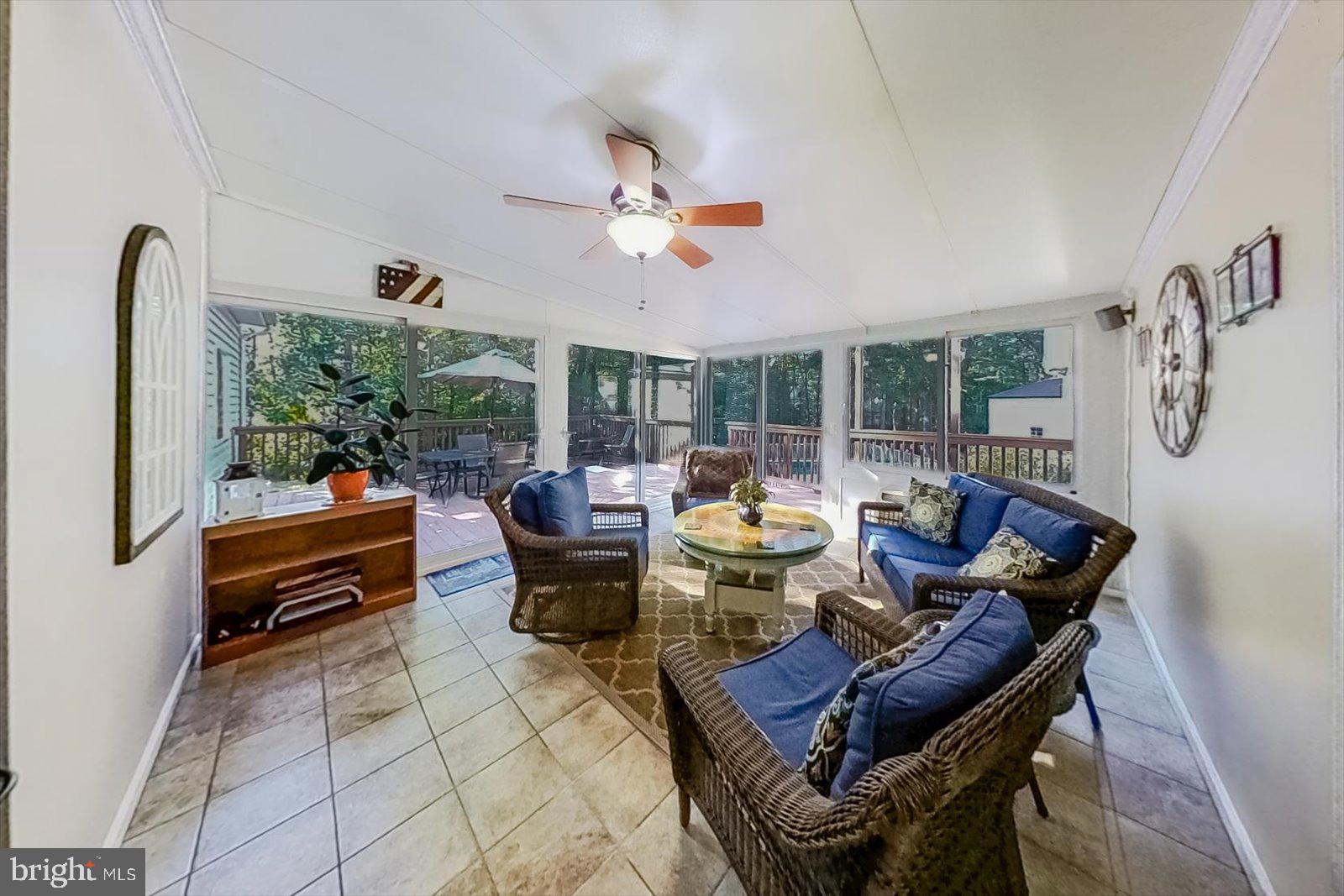 GROVES ESTATES - Residential