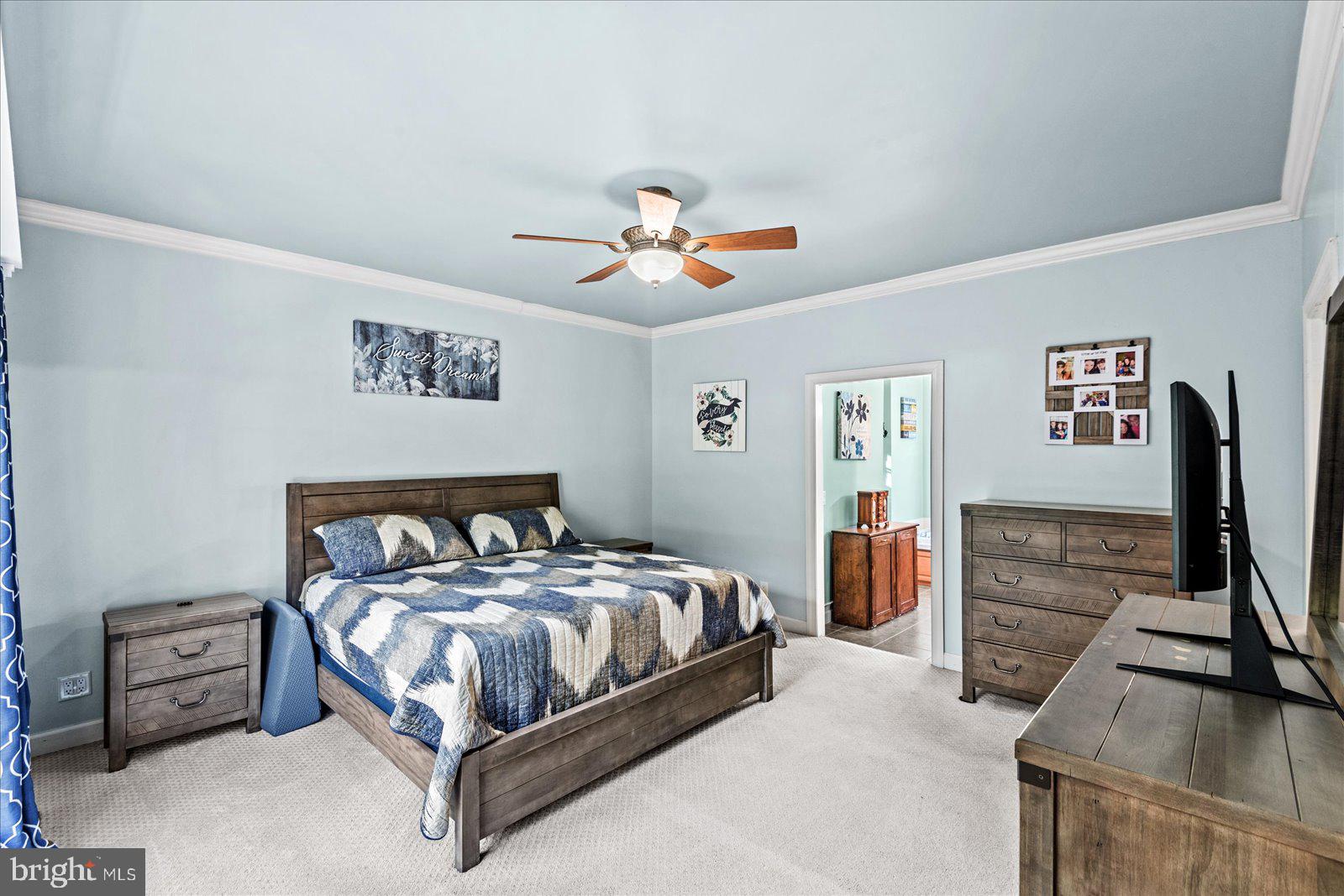 GROVES ESTATES - Residential