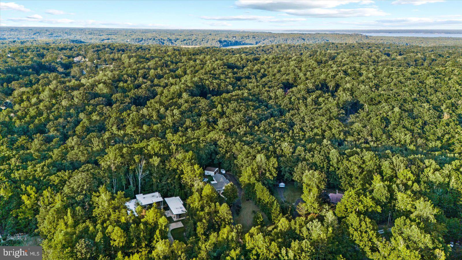 GROVES ESTATES - Residential